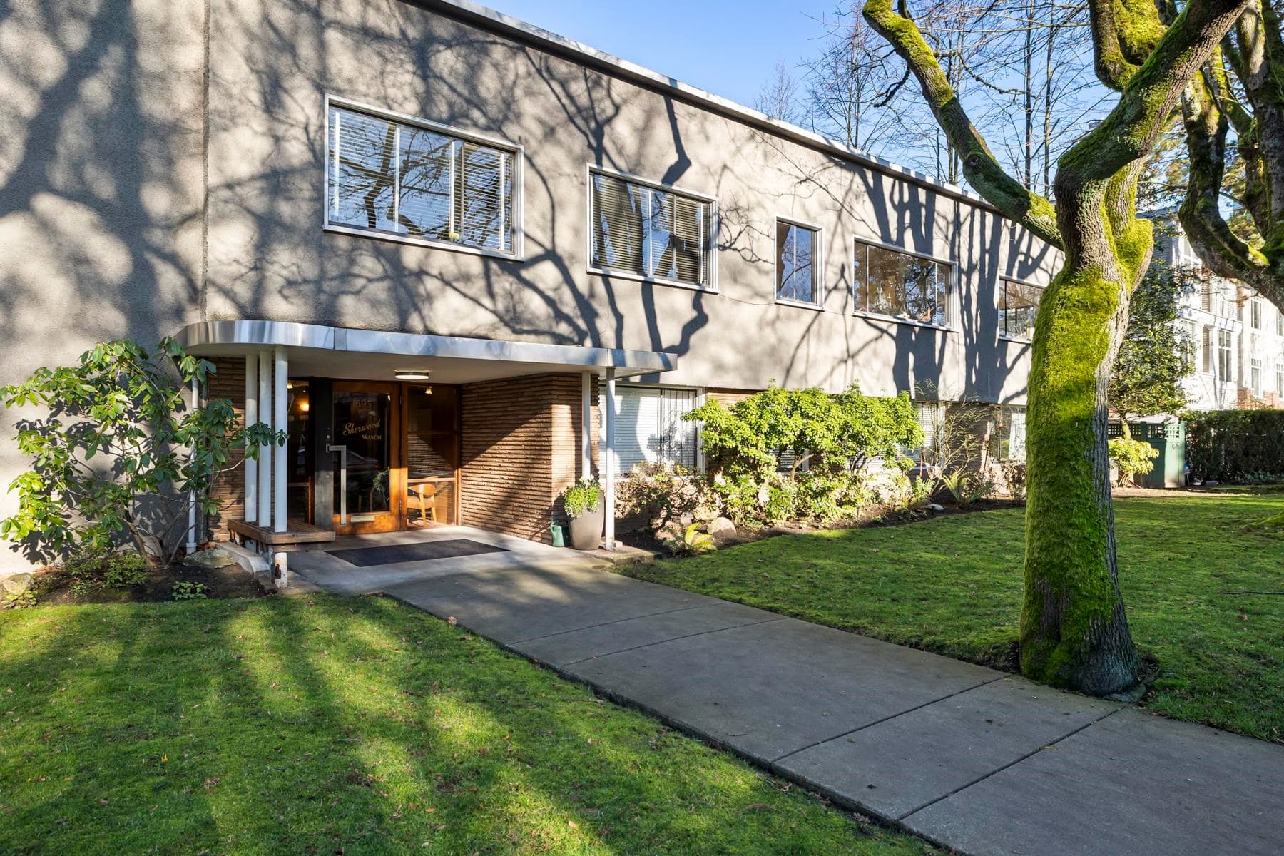 205 - 1695 W 10th Avenue, Vancouver