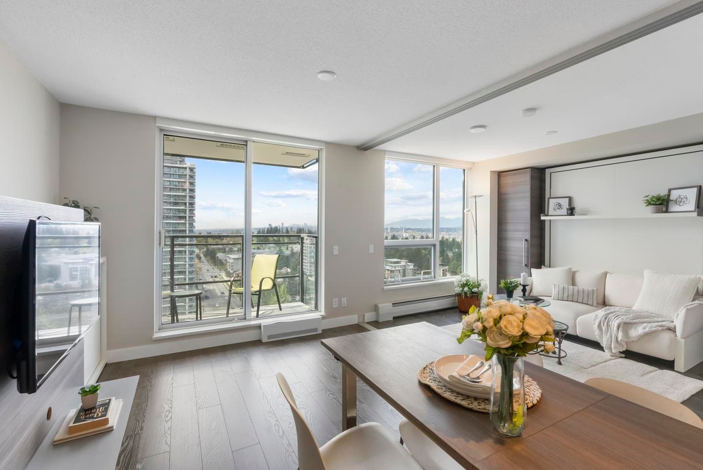 2305 - 13398 104 Avenue, Surrey, V3T 1V6 — photo 5