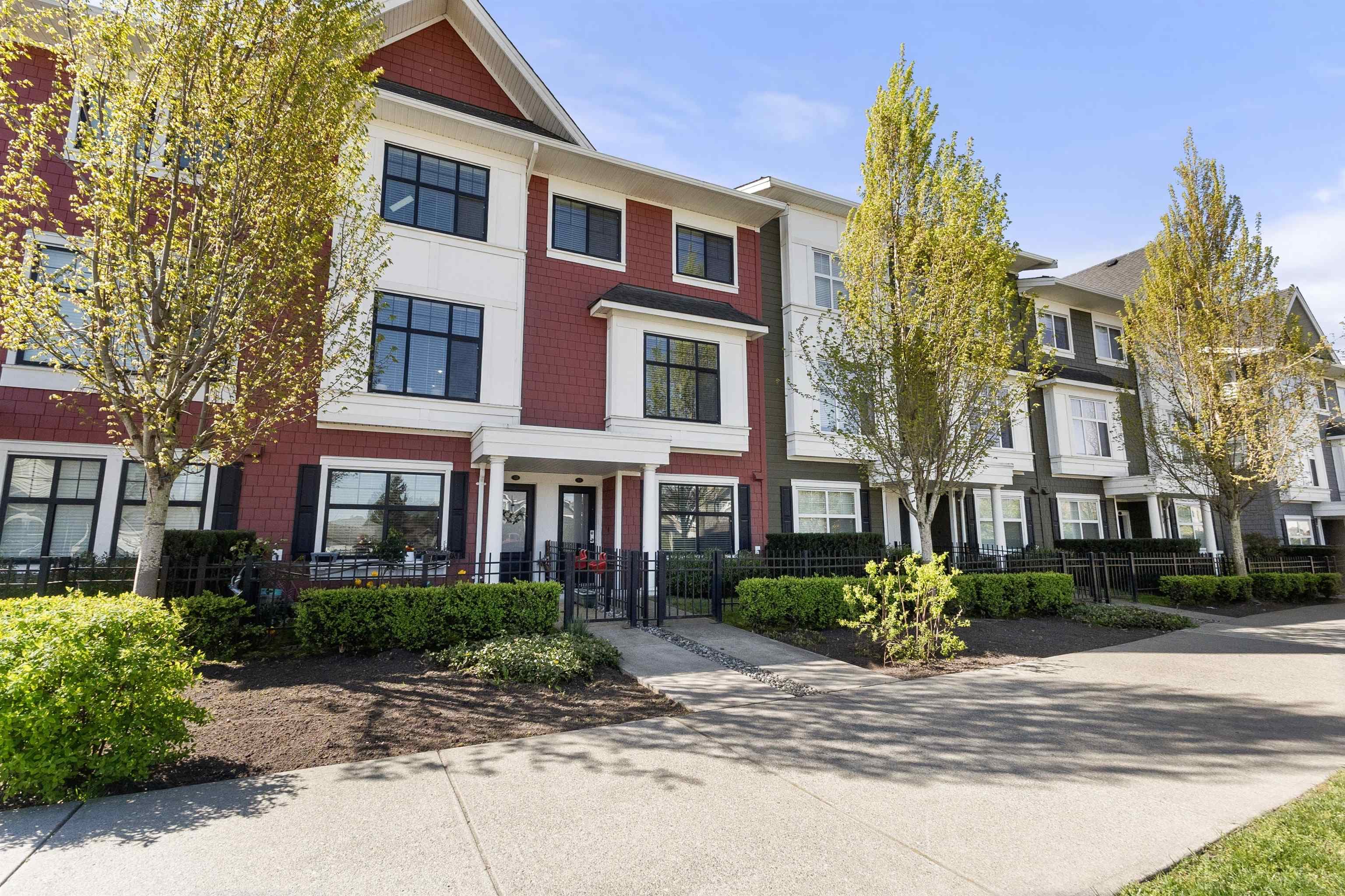 11 - 27735 Roundhouse Drive, Abbotsford, V4X 0B9 — photo 5