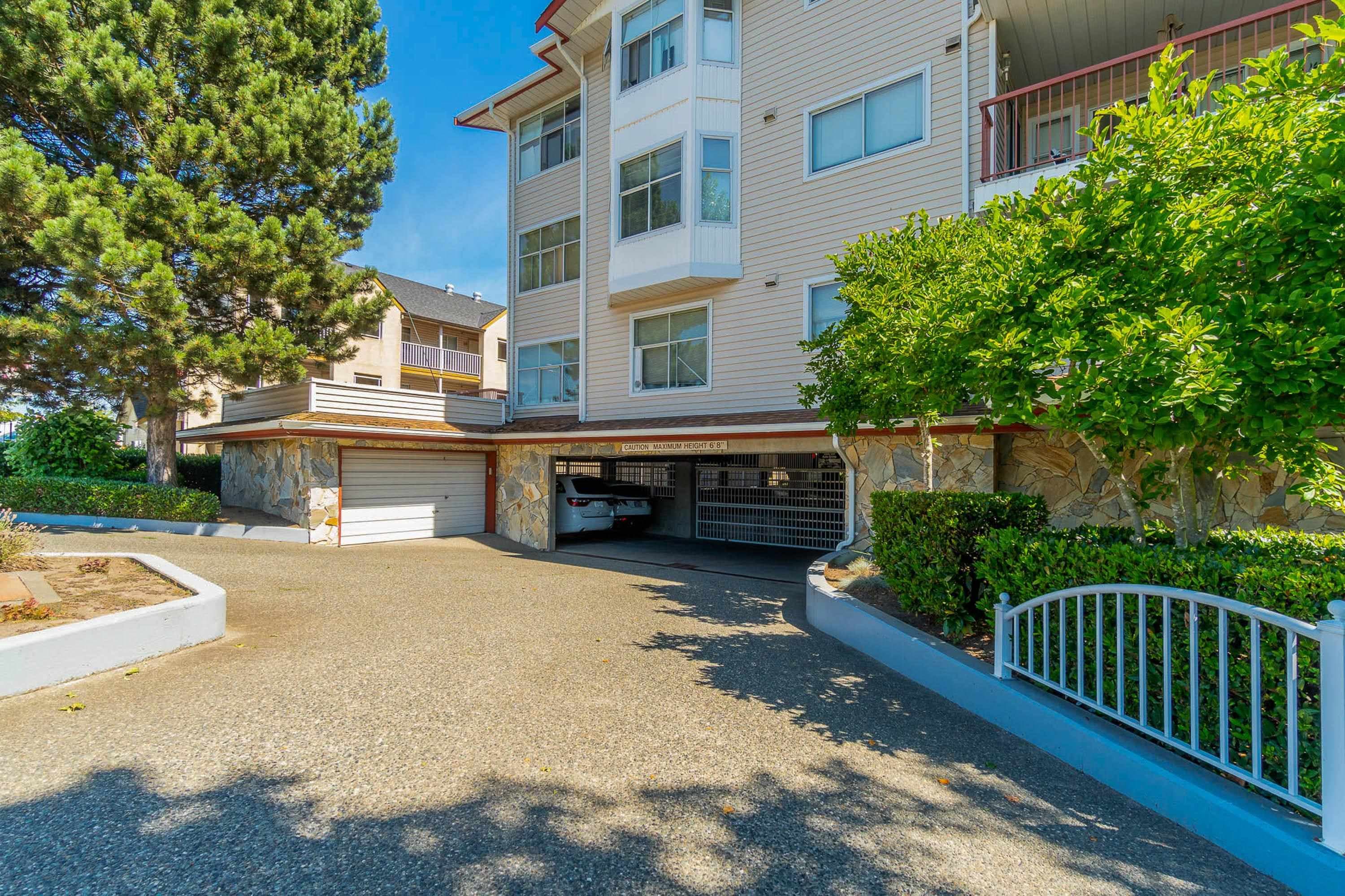 103 - 5776 200 Street, Langley, V3A 1M8 — photo 2