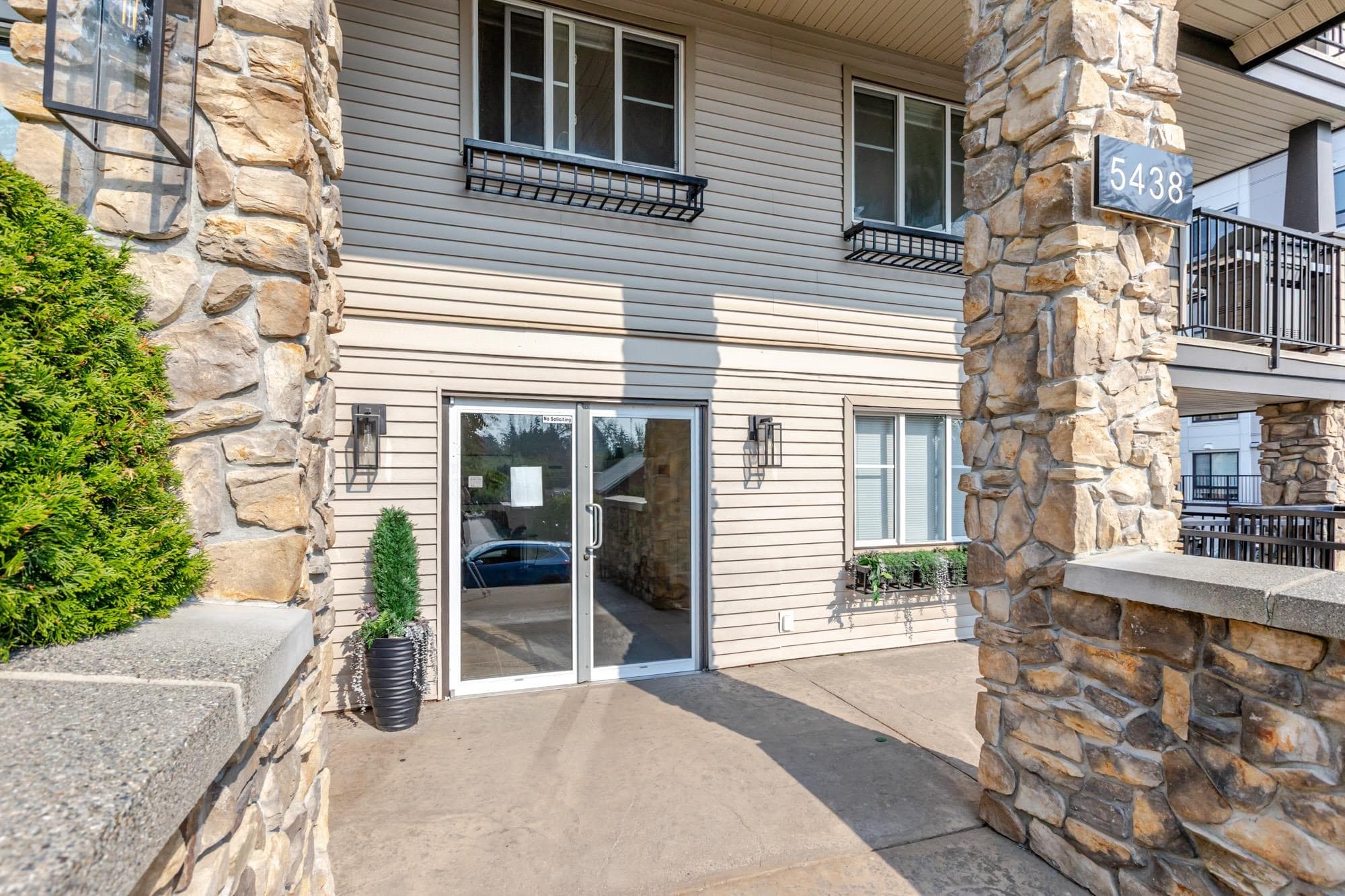 311 - 5438 198 Street, Langley, V3A 1G2 — photo 4