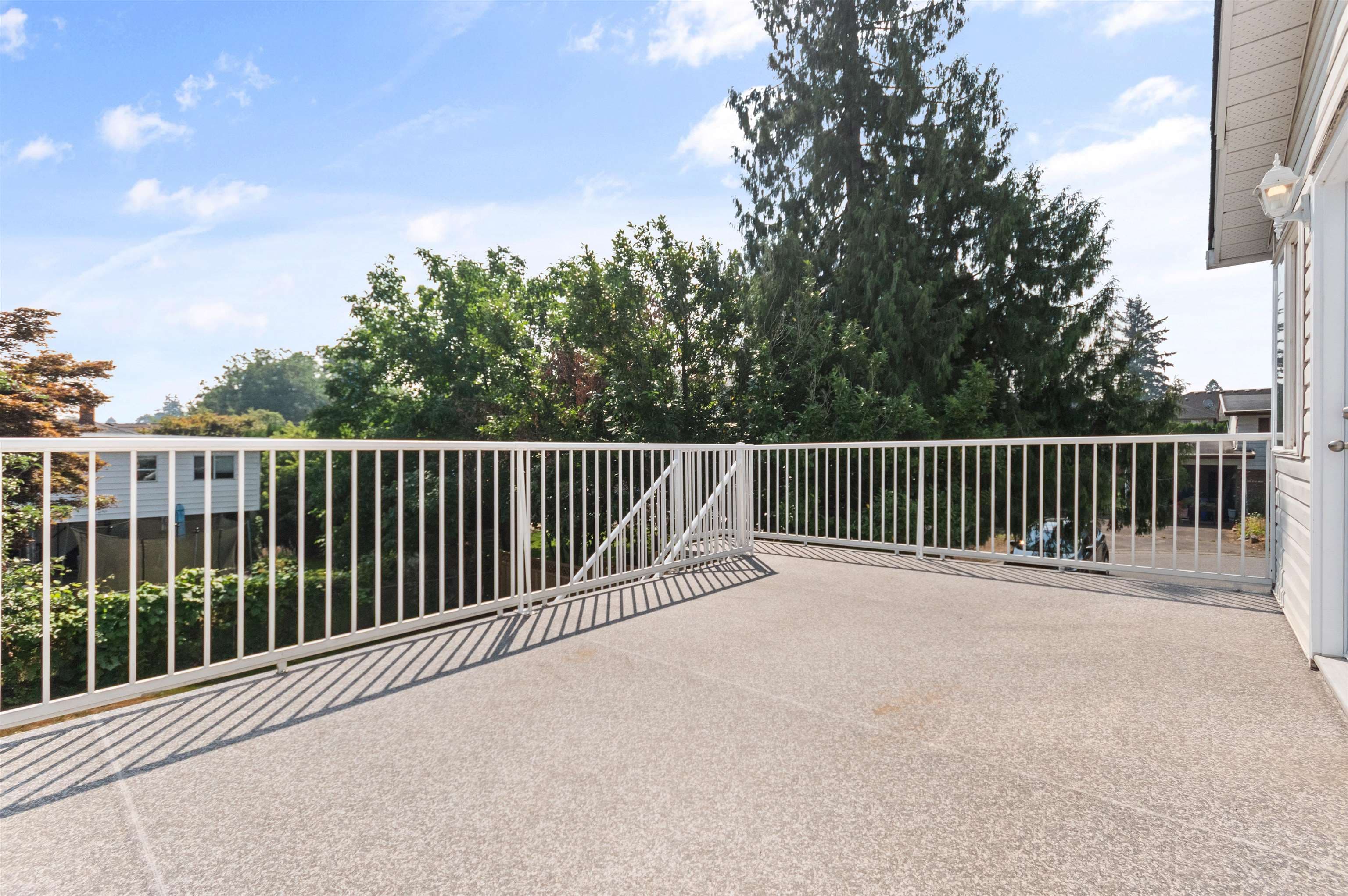 45665 Fernway Avenue, Chilliwack, V2P 3B2 — photo 3