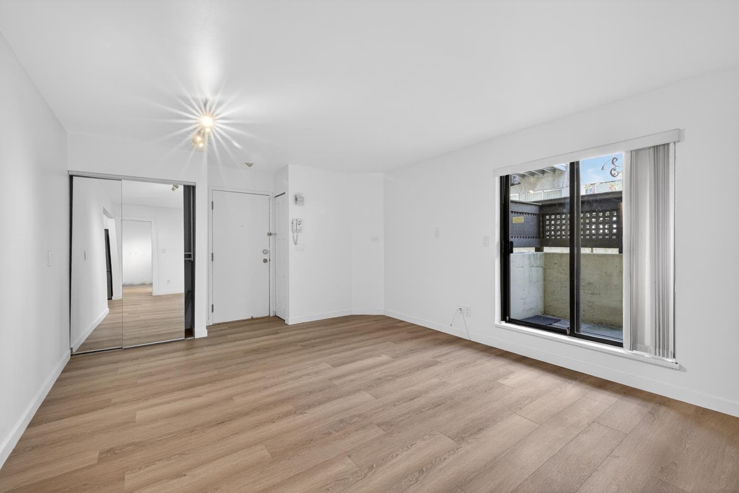 101 - 8645 Osler Street, Vancouver, V6P 4E6 — photo 2