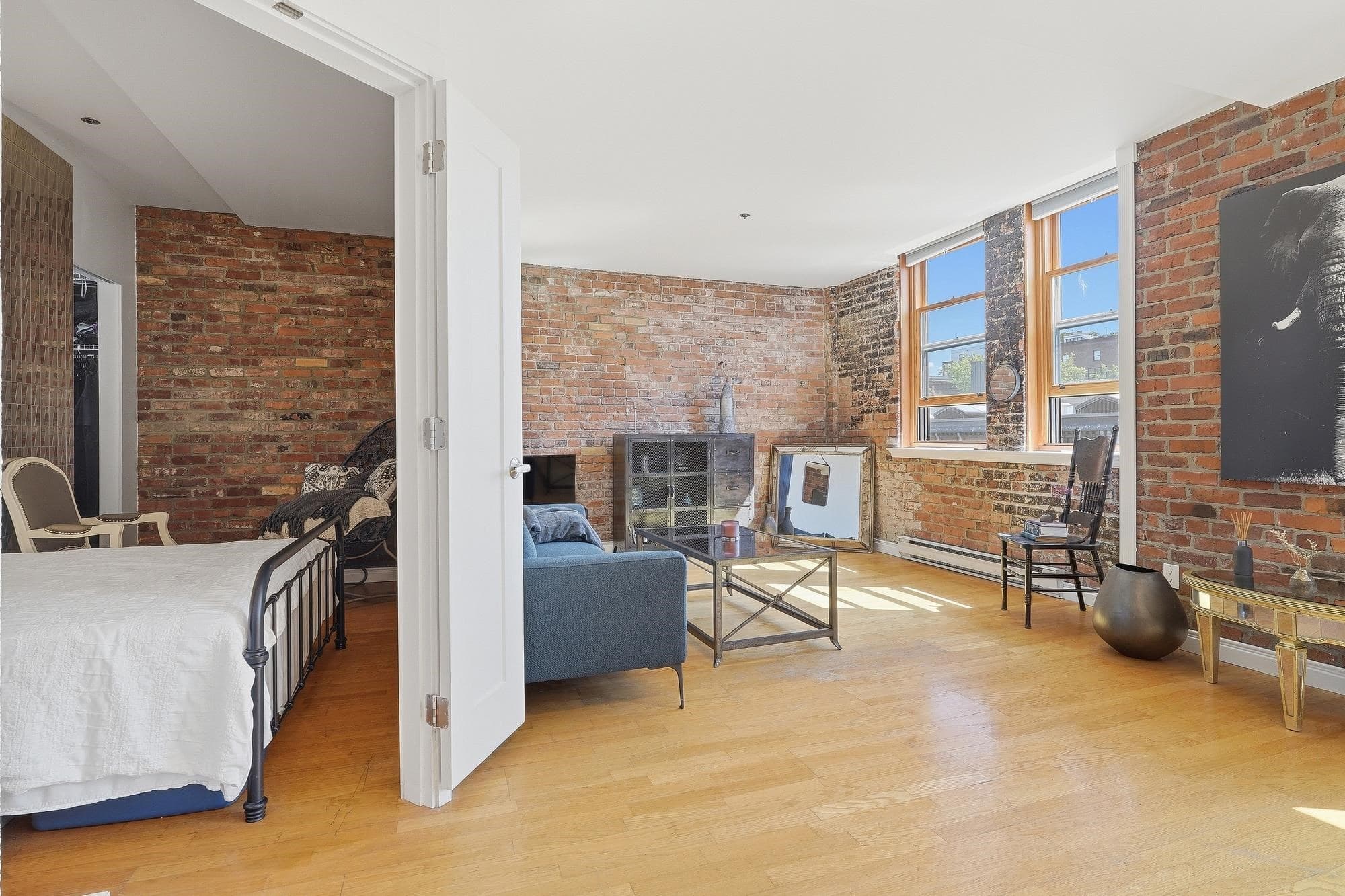 403 - 233 Abbott Street, Vancouver, V6B 2K7 — photo 4