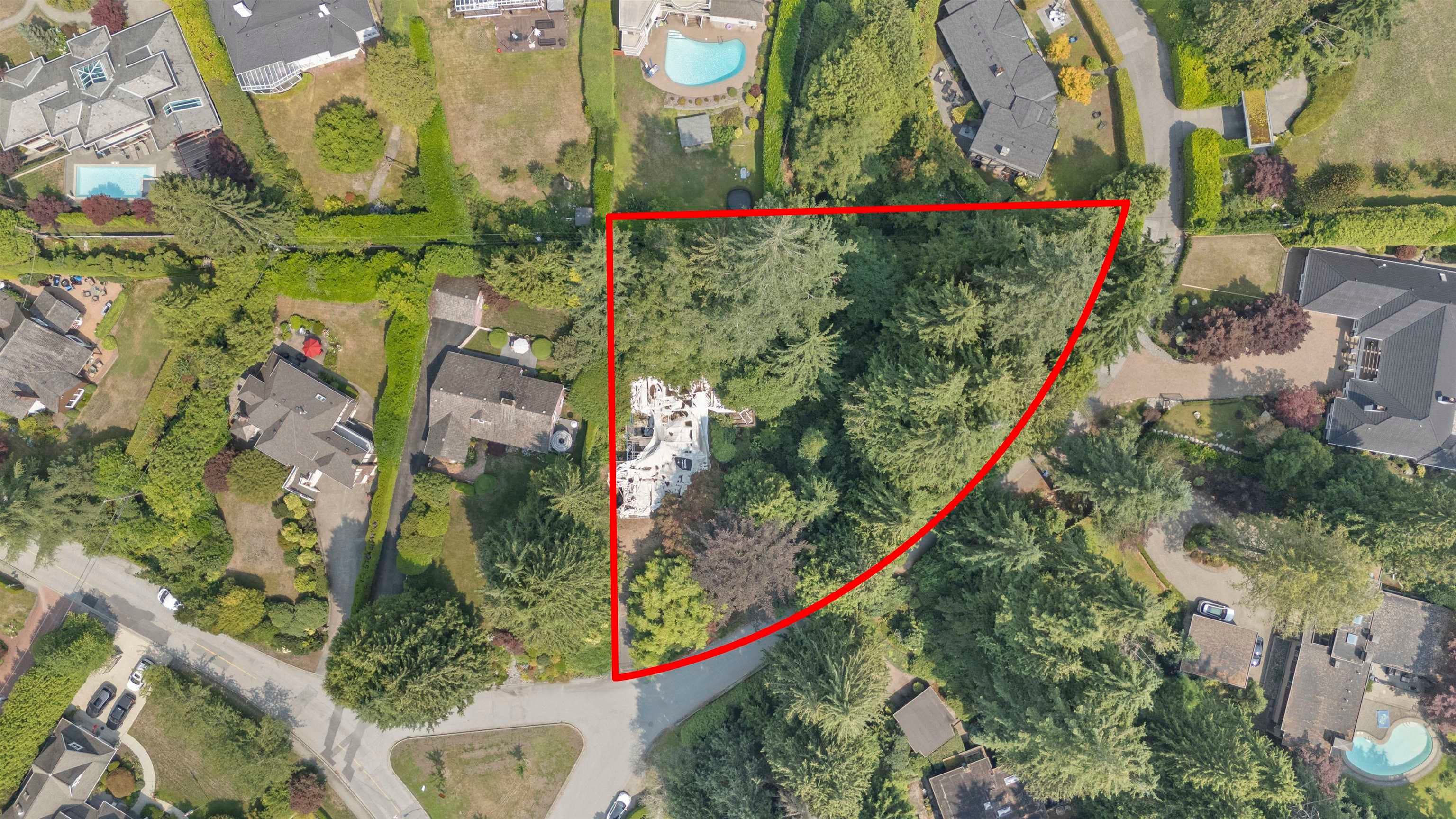 410 Eastcot Road, West Vancouver, V7S 1E2 — photo 1