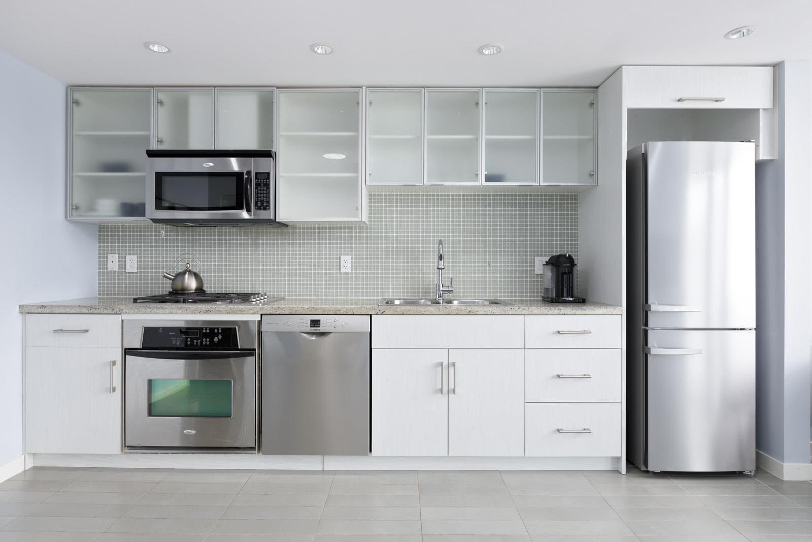 3207 - 33 Smithe Street, Vancouver, V6B 0B5 — photo 5