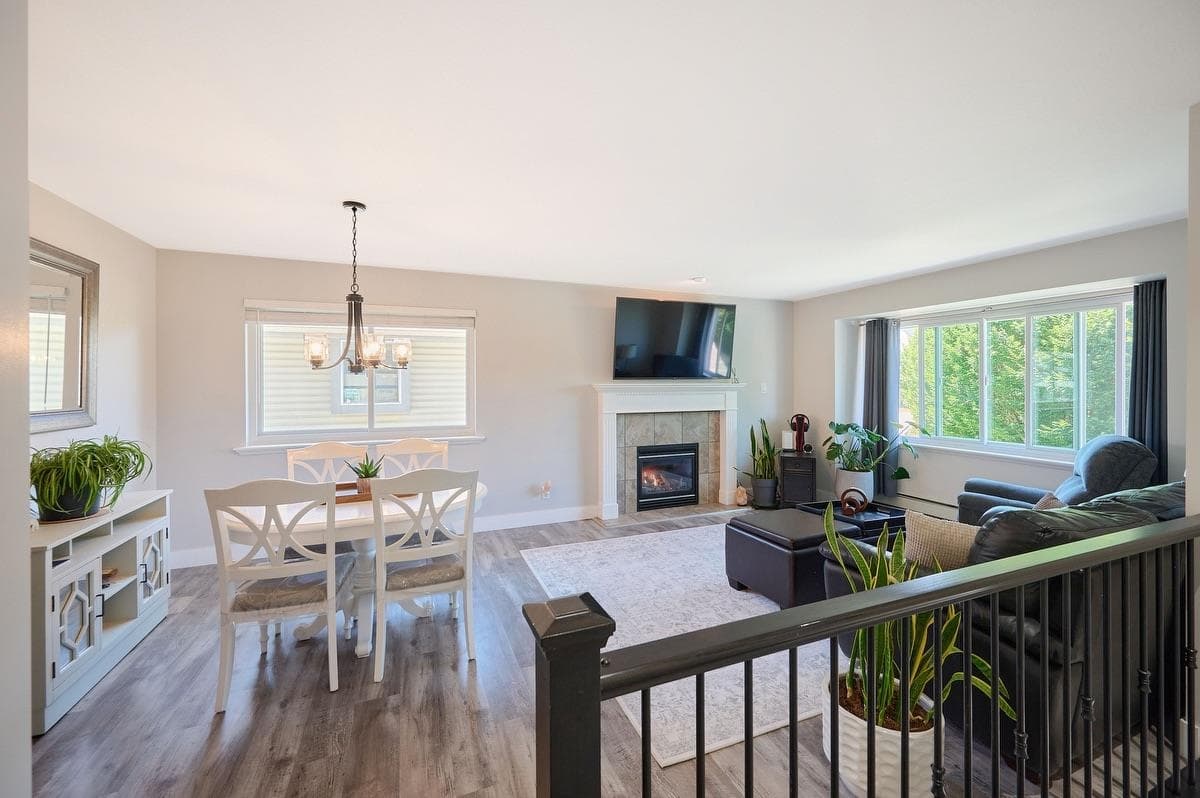 3126 Brakeman Street, Abbotsford, V3W 3H5 — photo 3