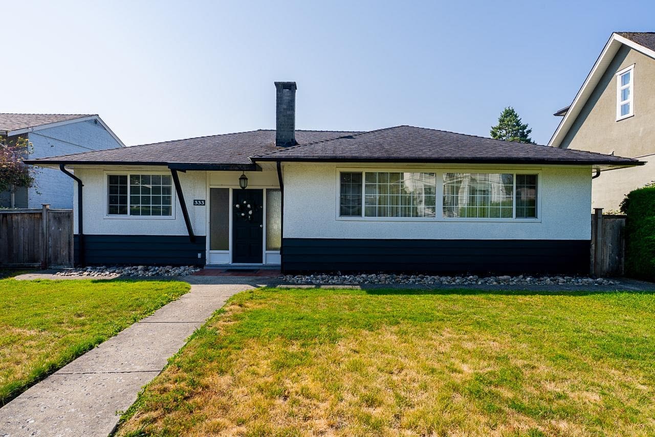 333 E 21 Street, North Vancouver, V7L 3B9 — photo 1