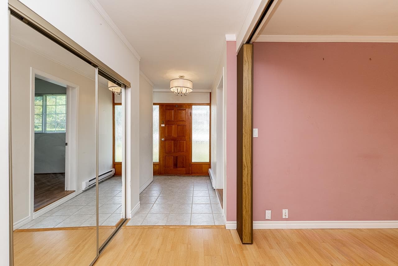 333 E 21 Street, North Vancouver, V7L 3B9 — photo 4