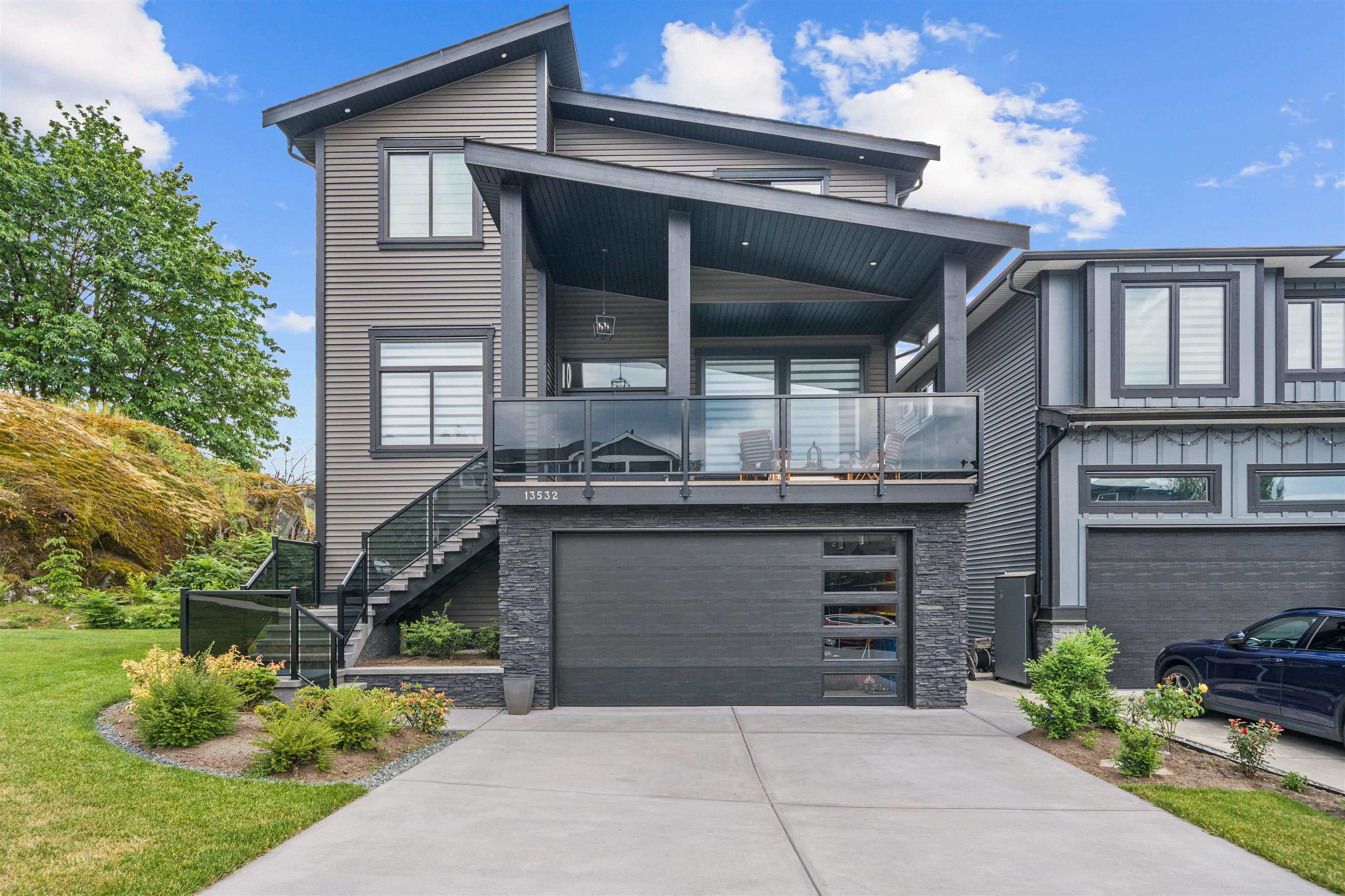 13532 Birdtail Drive, Maple Ridge, V4R 0J2 — photo 1