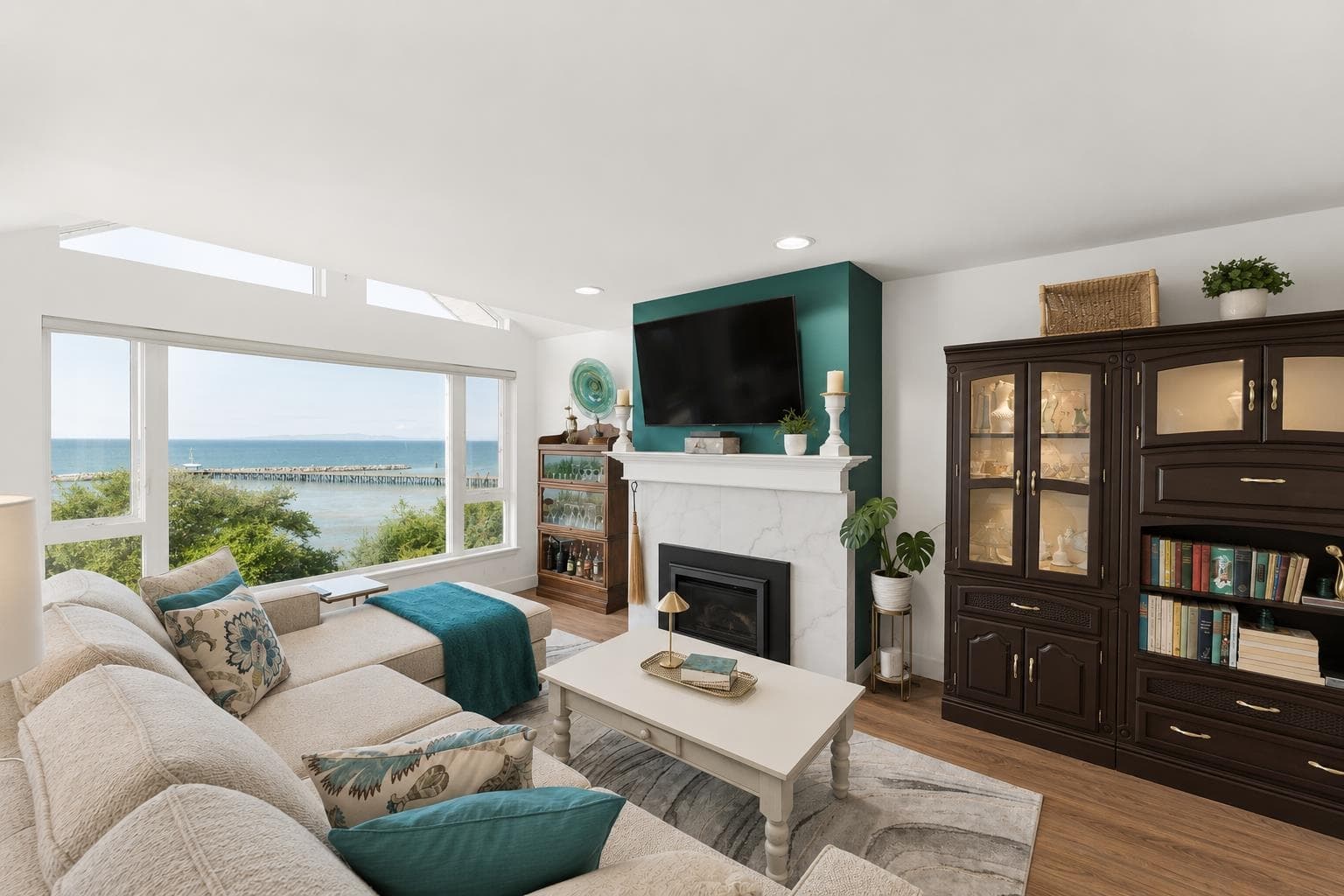 202 - 15165 Marine Drive, White Rock, V4B 1C5 — photo 3