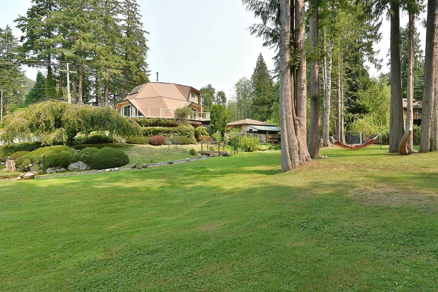 13031 Narrows Road, Madeira Park, V0N 2H1 — photo 2