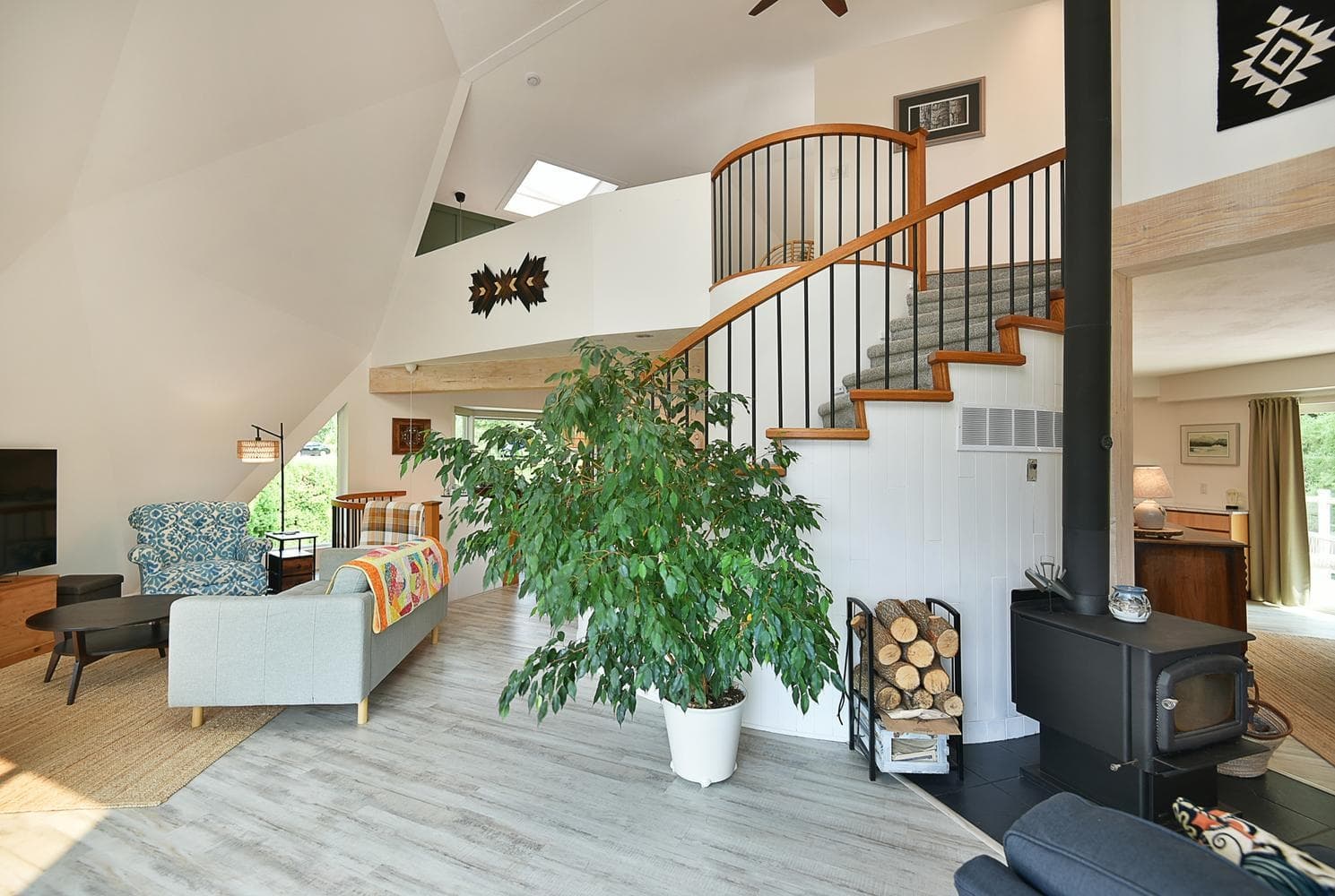 13031 Narrows Road, Madeira Park, V0N 2H1 — photo 5