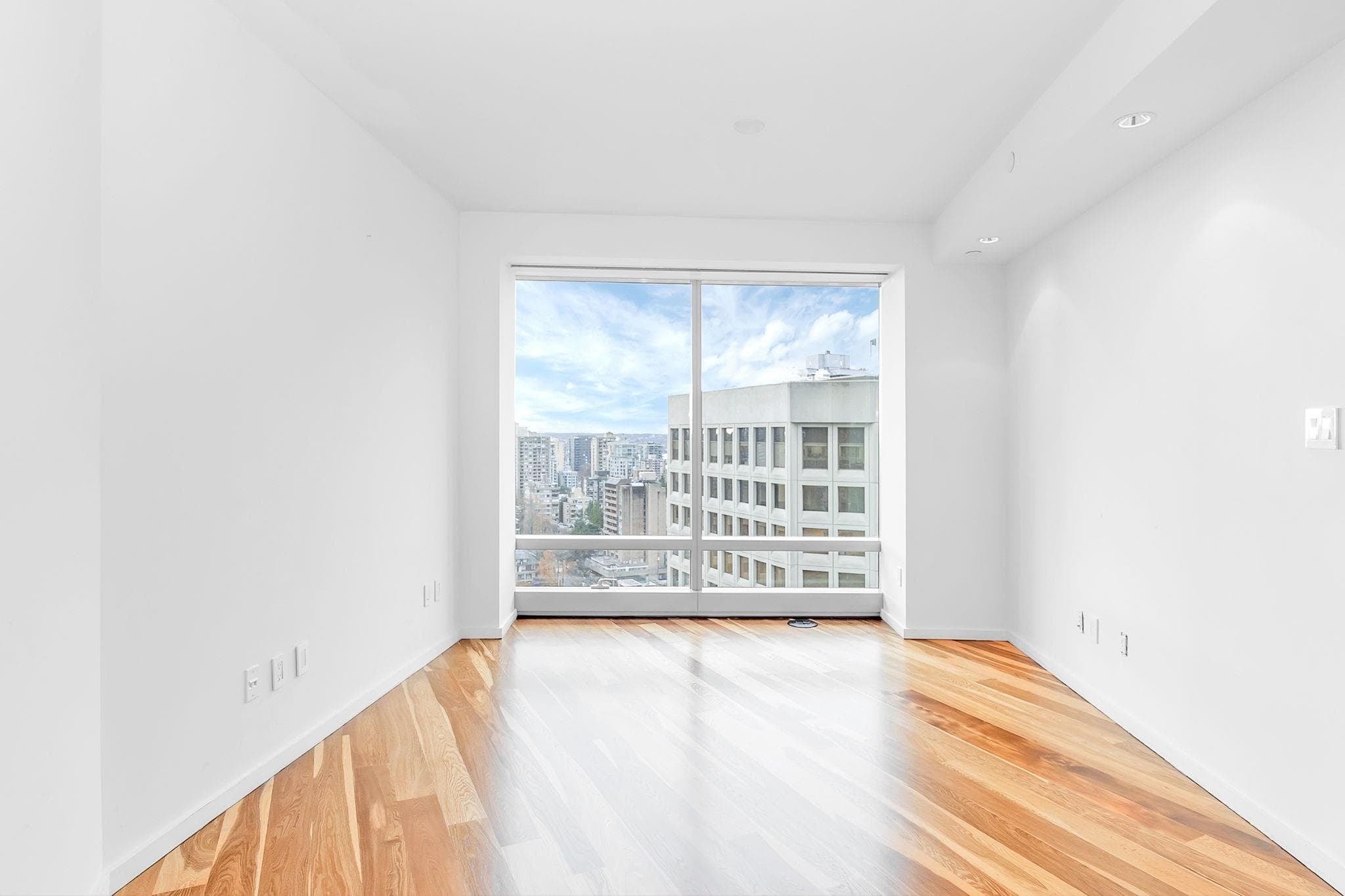 2703 - 1151 W Georgia Street, Vancouver, V6E 0B3 — photo 5