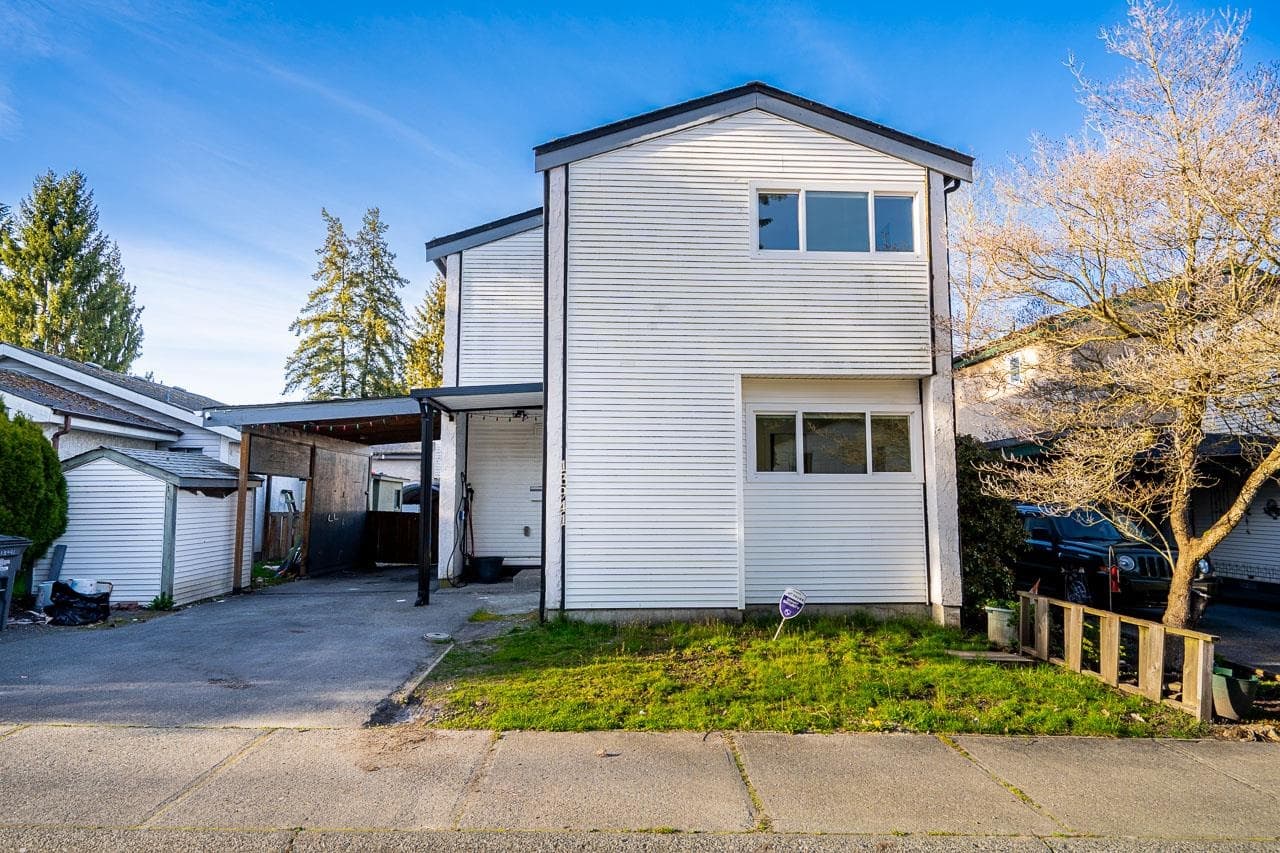 13941 80a Avenue, Surrey, V3W 6P5 — photo 2