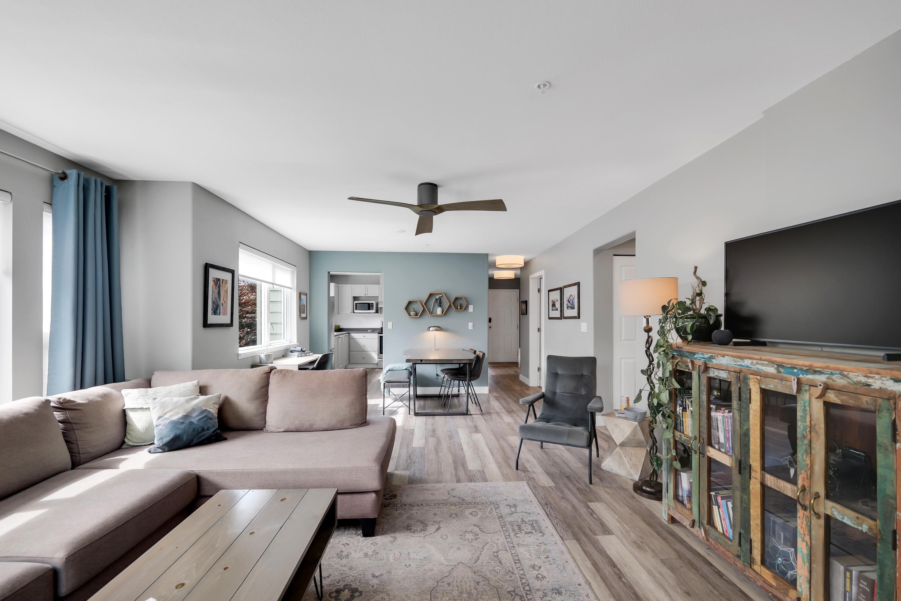 110 - 1468 Pemberton Avenue, Squamish, V8B 0K2 — photo 5