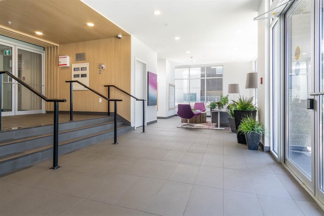111 - 13963 105 Boulevard, Surrey, V3T 0M9 — photo 3
