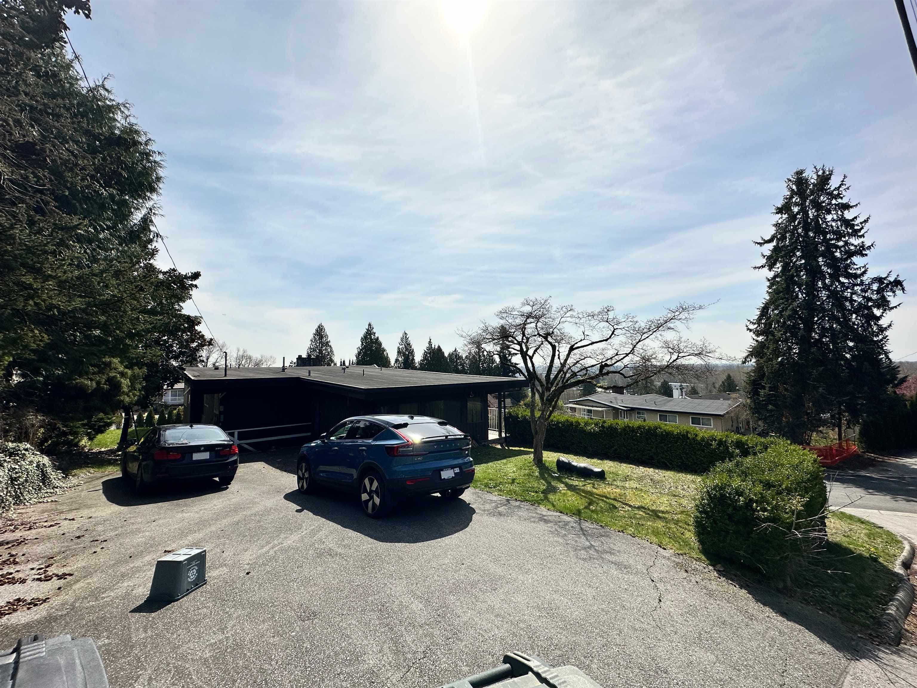Basement - 4897 Patrick Pl, Burnaby, V5J 3A5 — photo 5