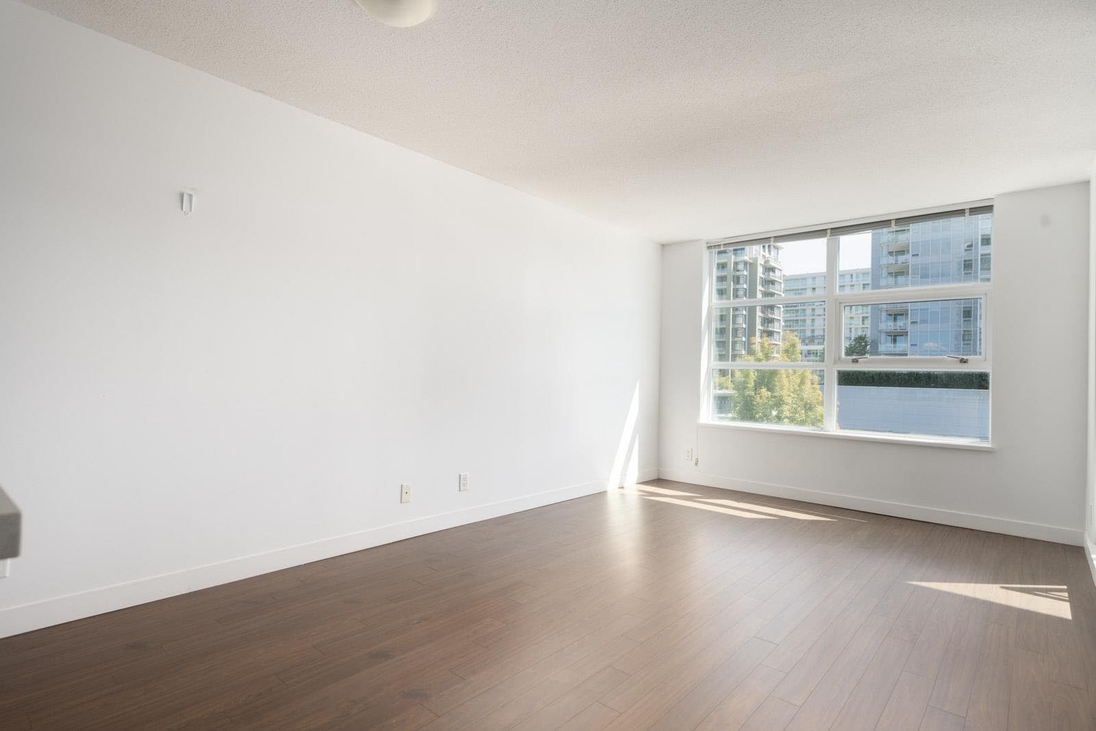607 - 8033 Saba Road, Richmond, V6Y 4M8 — photo 2