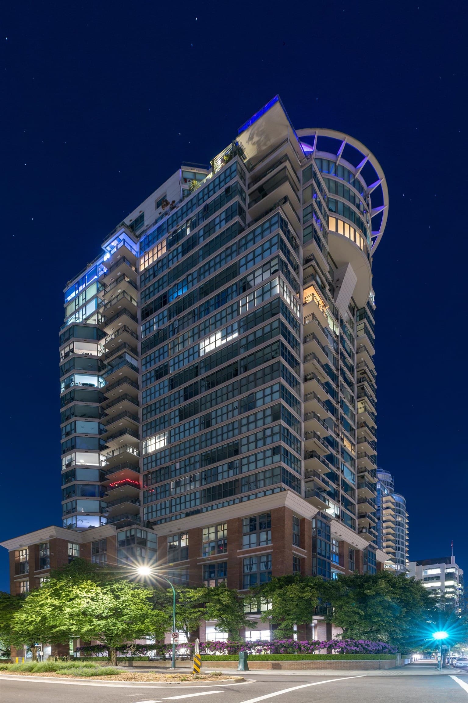 2105 - 1128 Quebec Street, Vancouver