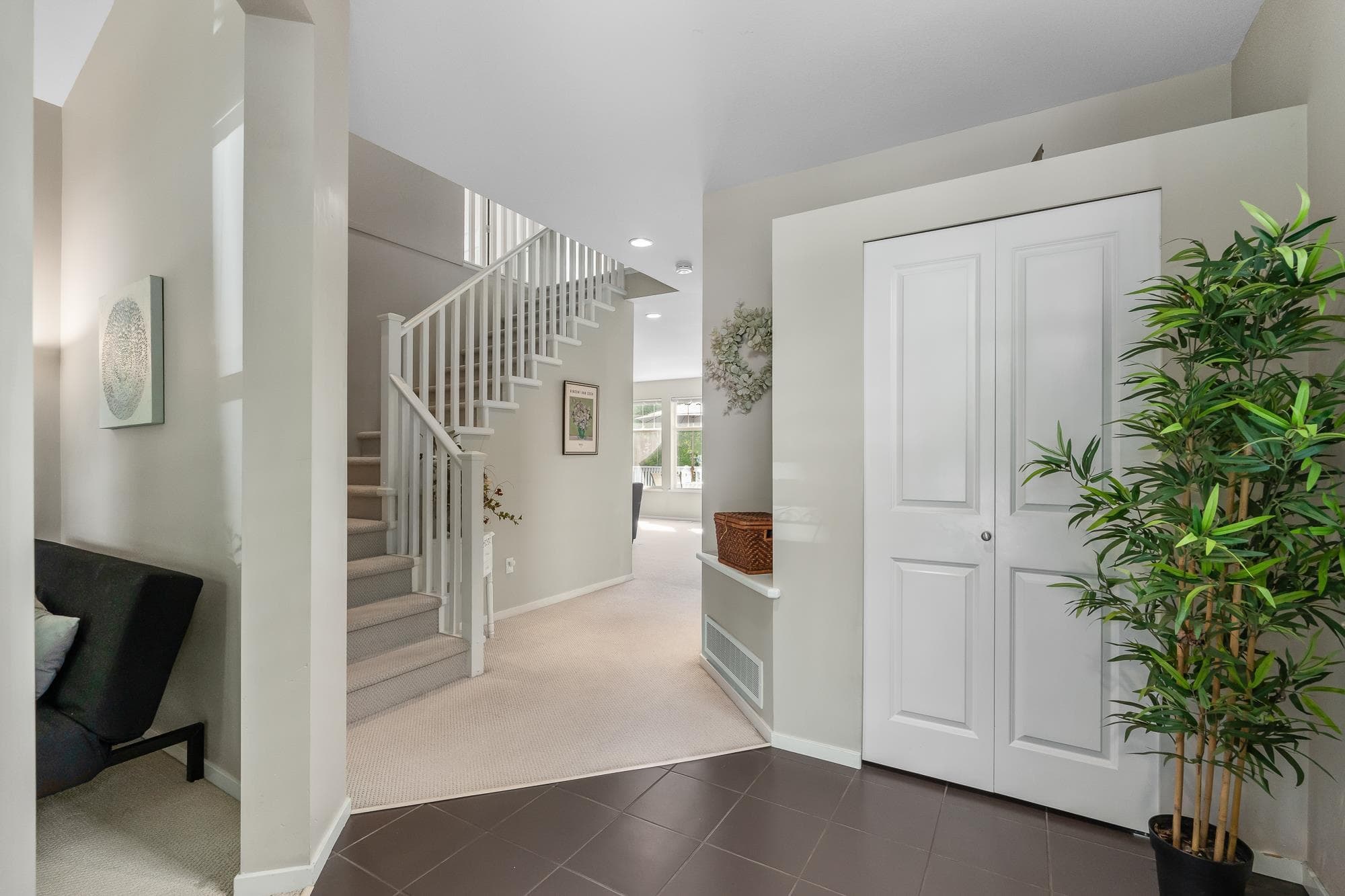 6 Alder Drive, Port Moody, V3H 5M3 — photo 4