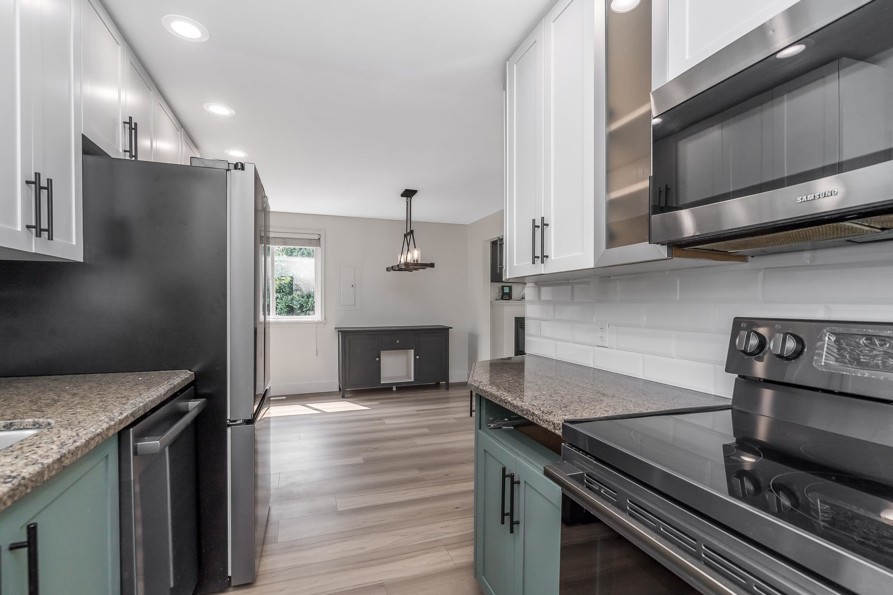 8364 Cade Barr Street, Mission, V2V 3Z8 — photo 4