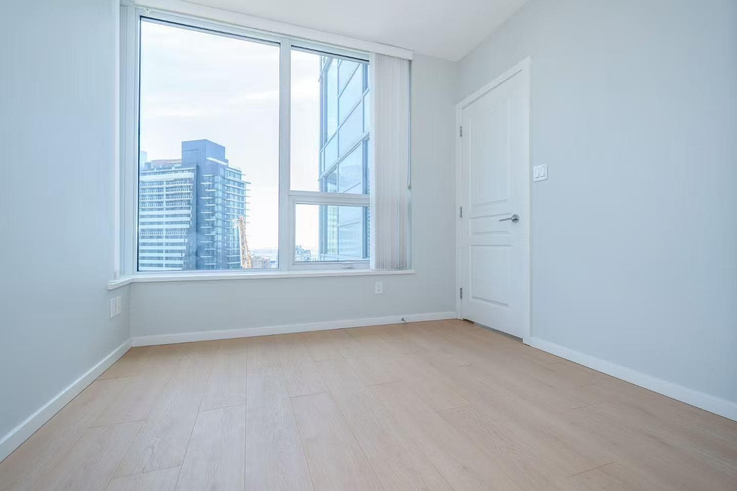 3603 - 5883 Barker Avenue, Burnaby, V5H 2M8 — photo 2
