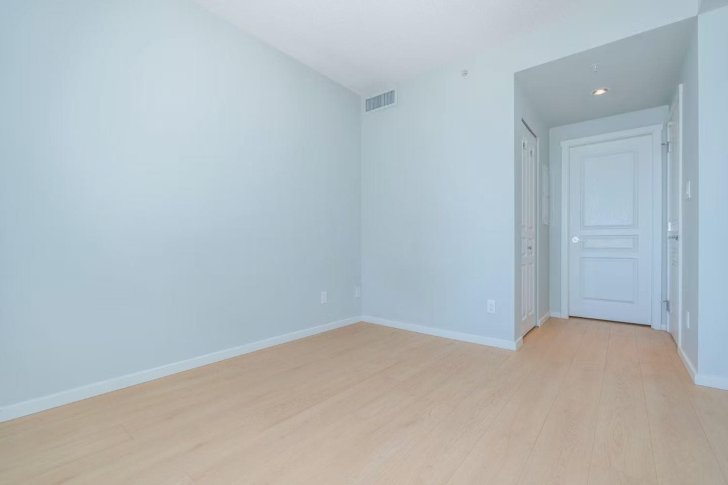3603 - 5883 Barker Avenue, Burnaby, V5H 2M8 — photo 4
