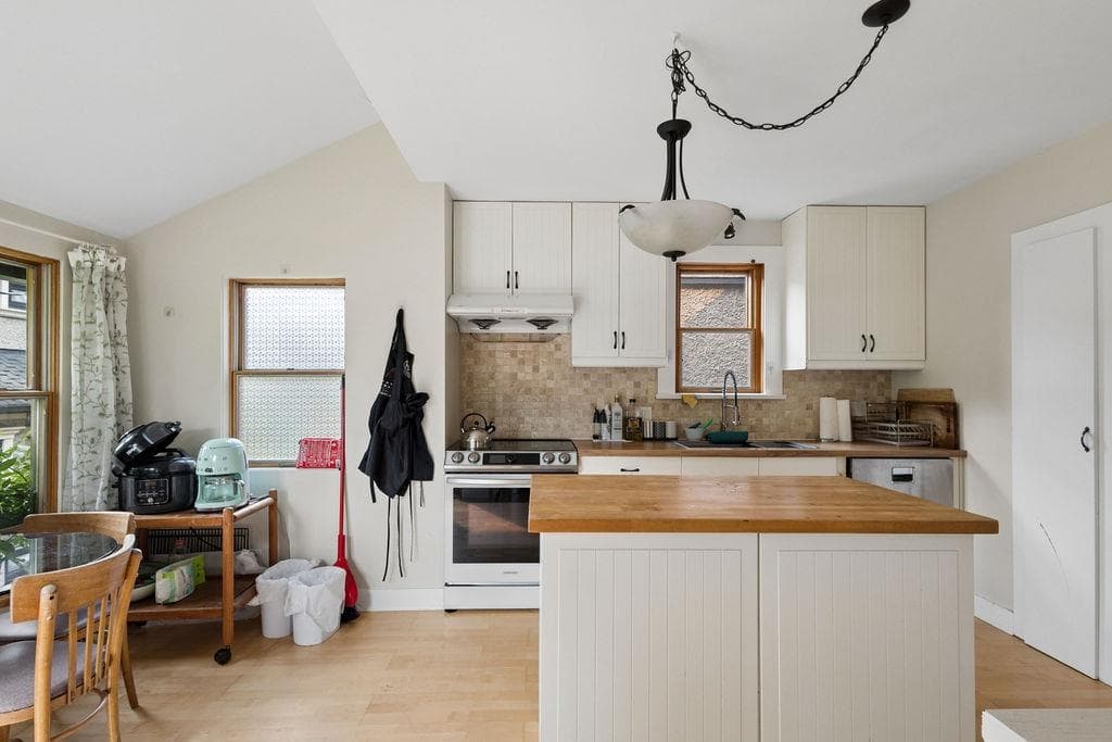 4620 W 7th Avenue, Vancouver, V6R 1X5 — photo 3