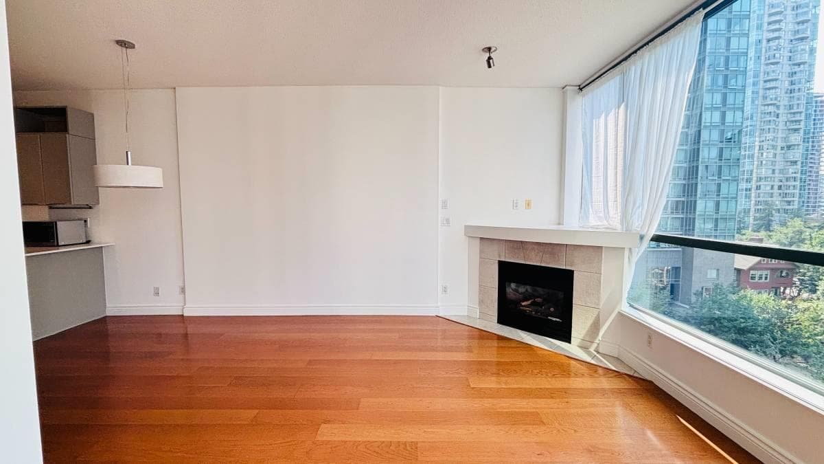 705 - 1239 W Georgia Street, Vancouver, V6E 4R8 — photo 2