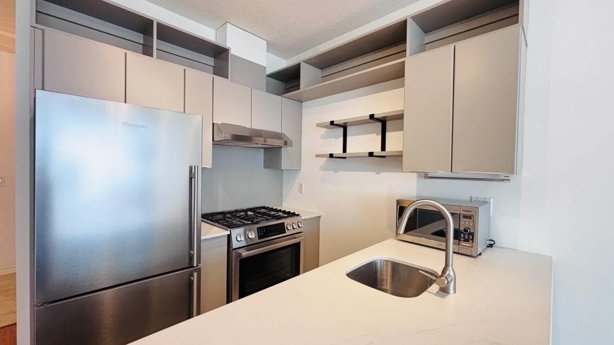 705 - 1239 W Georgia Street, Vancouver, V6E 4R8 — photo 4