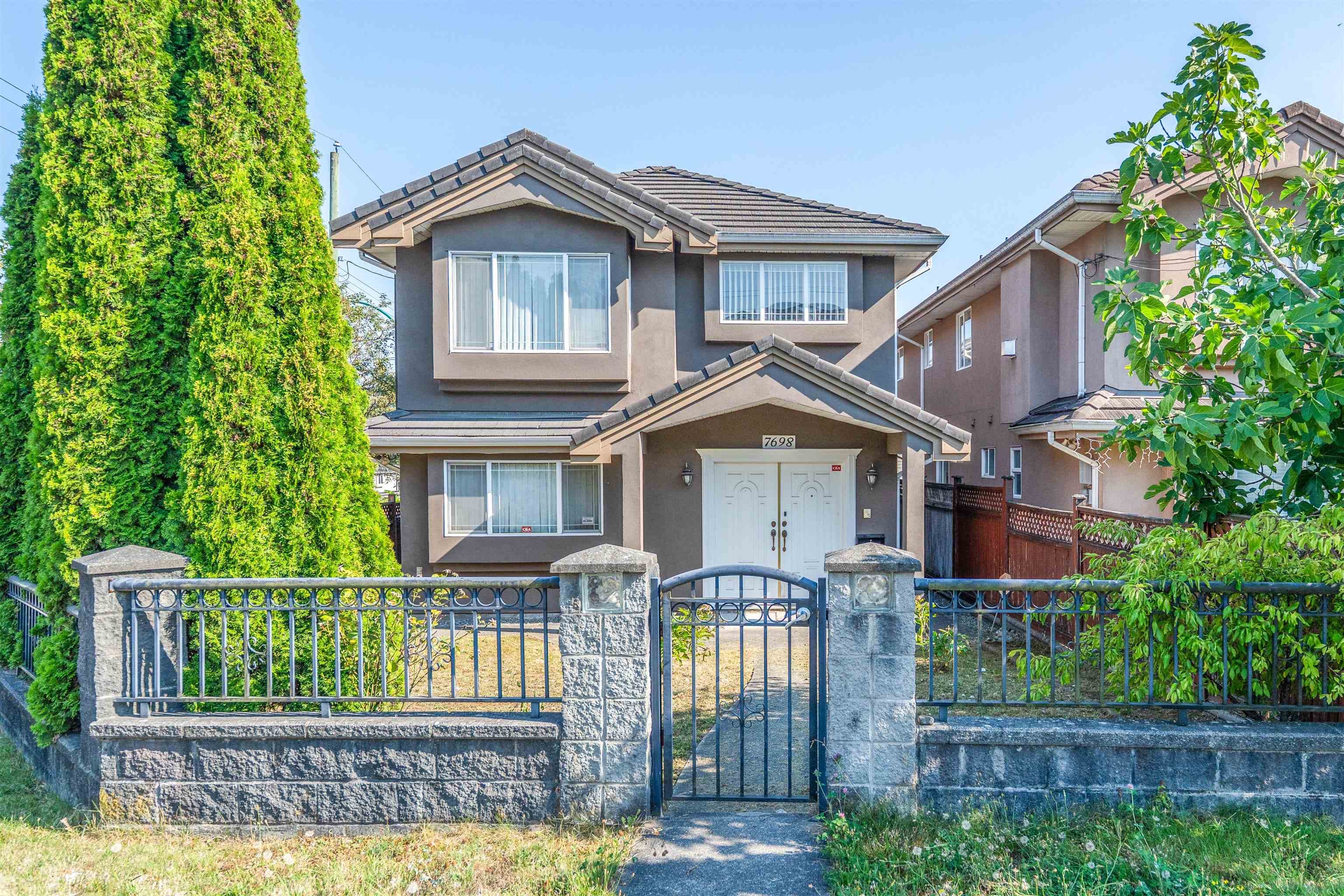 7698 14th Avenue, Burnaby