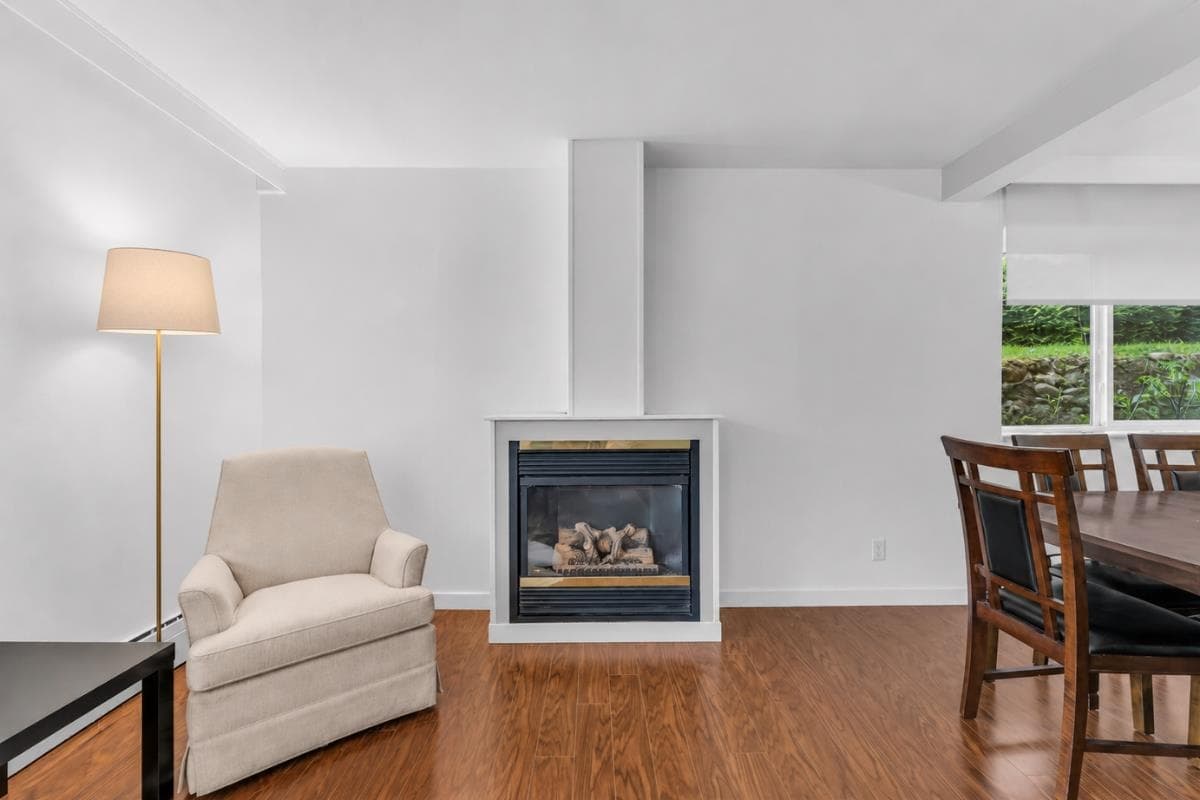 1 - 1420 Chesterfield Avenue, North Vancouver, V7M 2N4 — photo 5