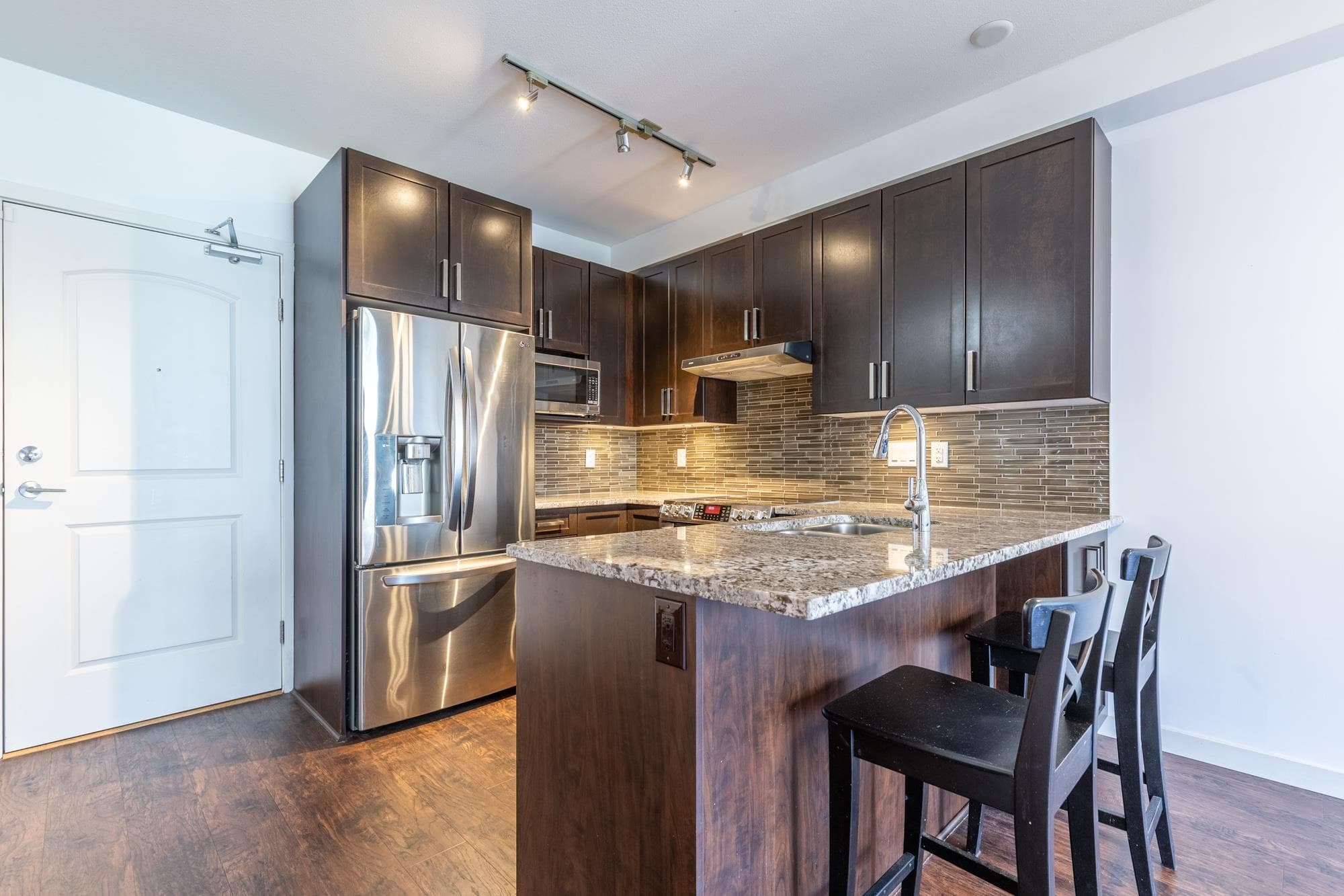 307 - 6480 194 Street, Surrey, V4N 6J9 — photo 5