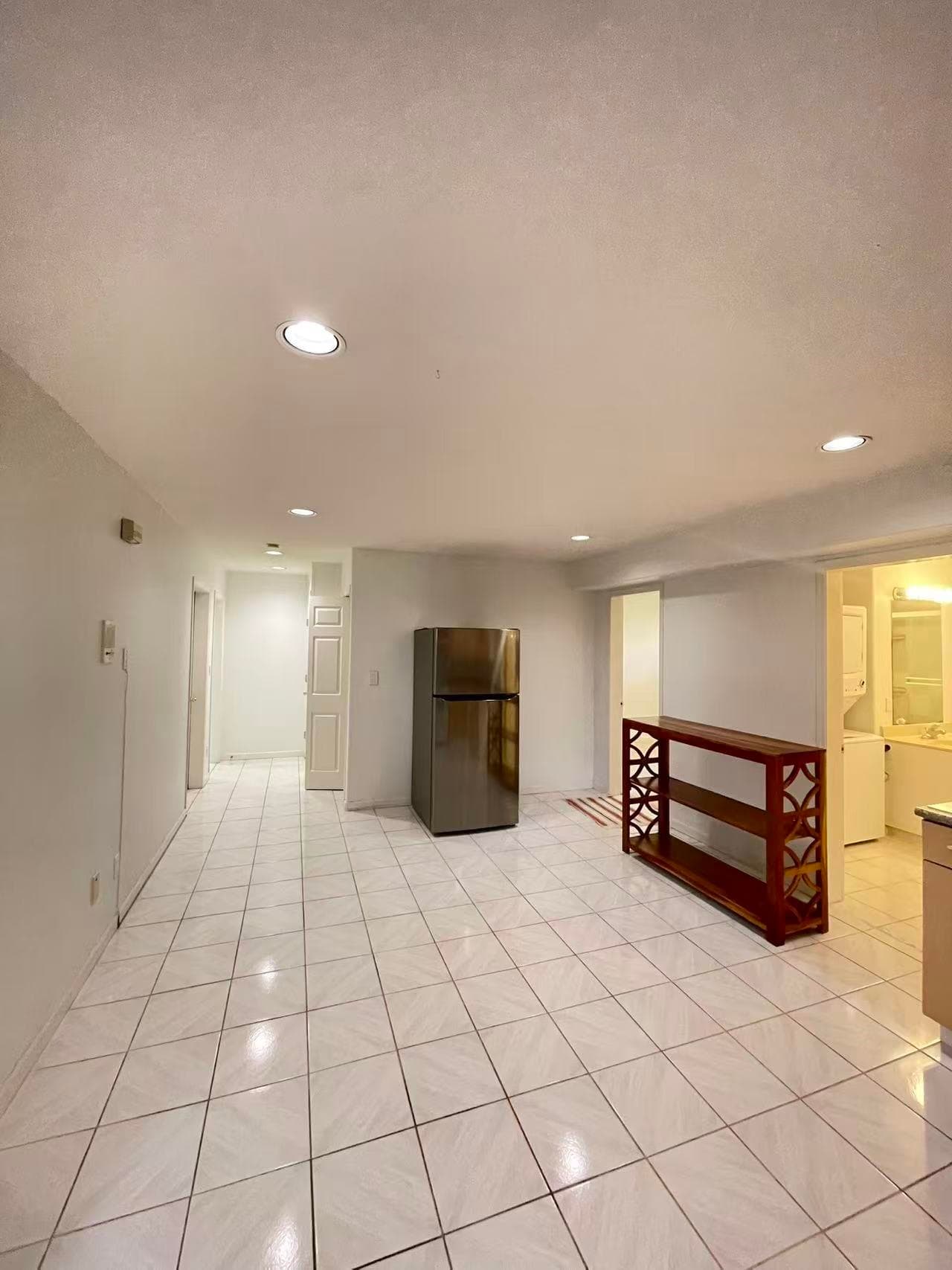 1000 Cliff Avenue, Burnaby, V5A 2J9 — photo 4