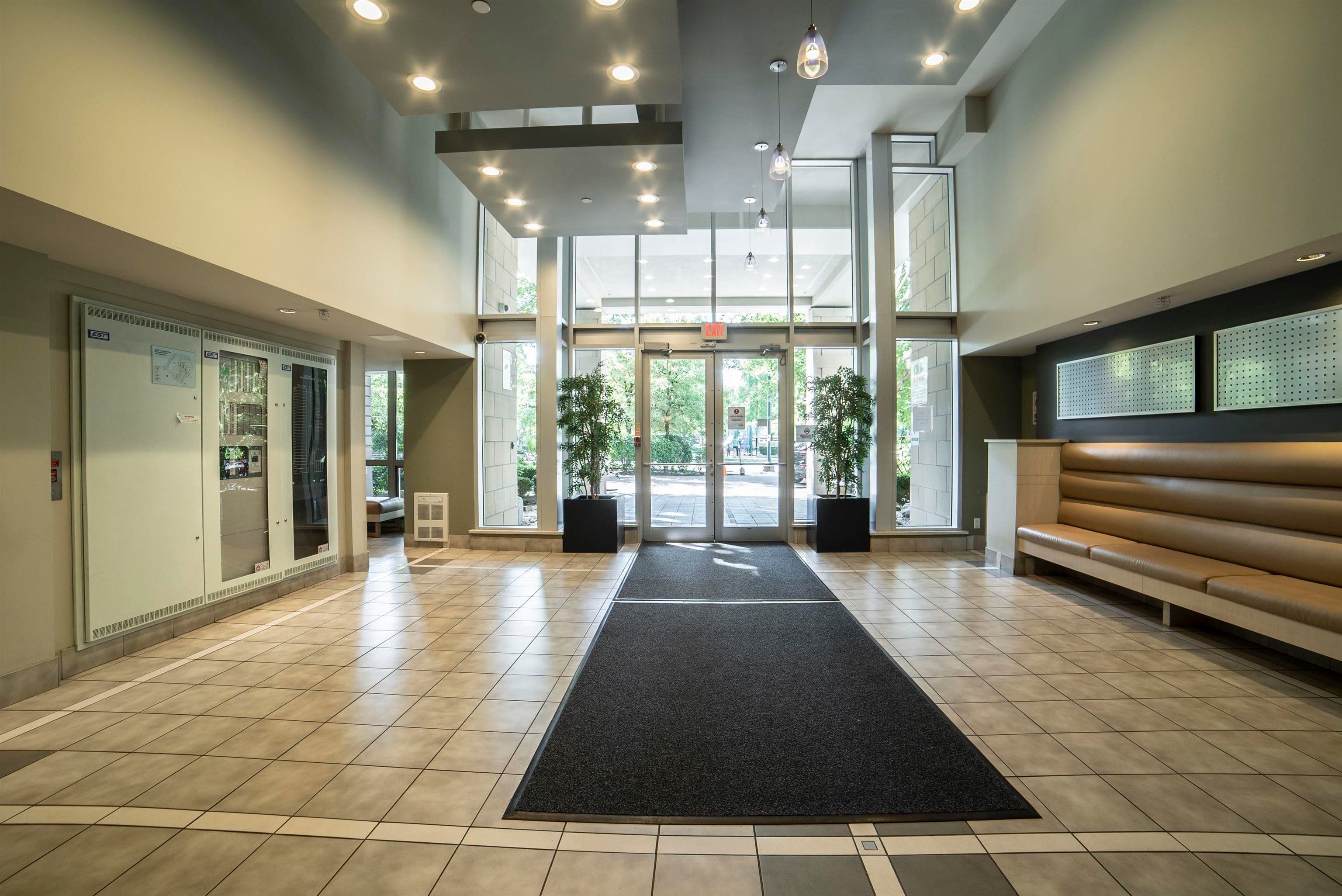 21F - 3663 Crowley Drive, Vancouver
