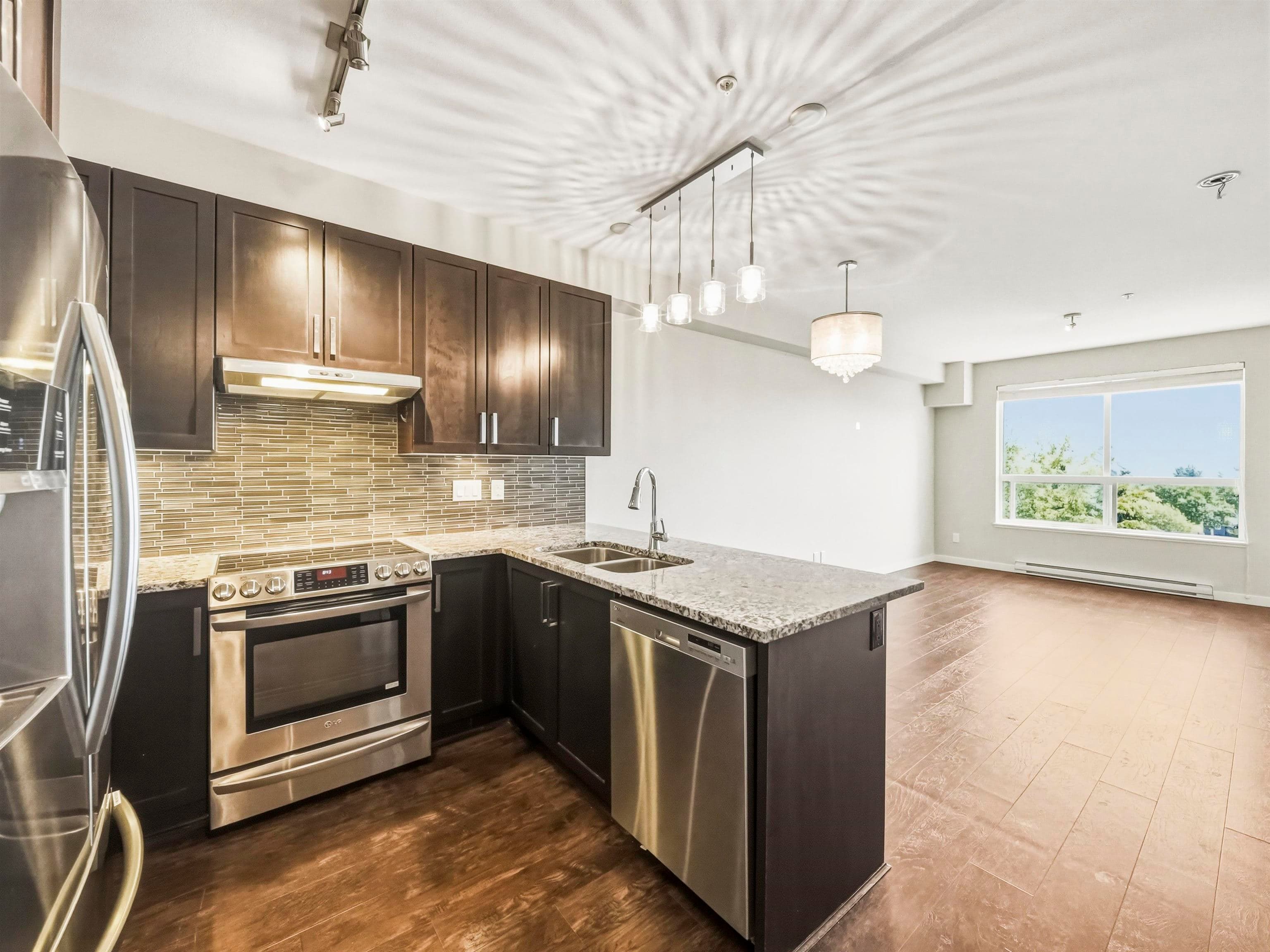 319 - 6480 194 Street, Surrey, V4N 6J9 — photo 3