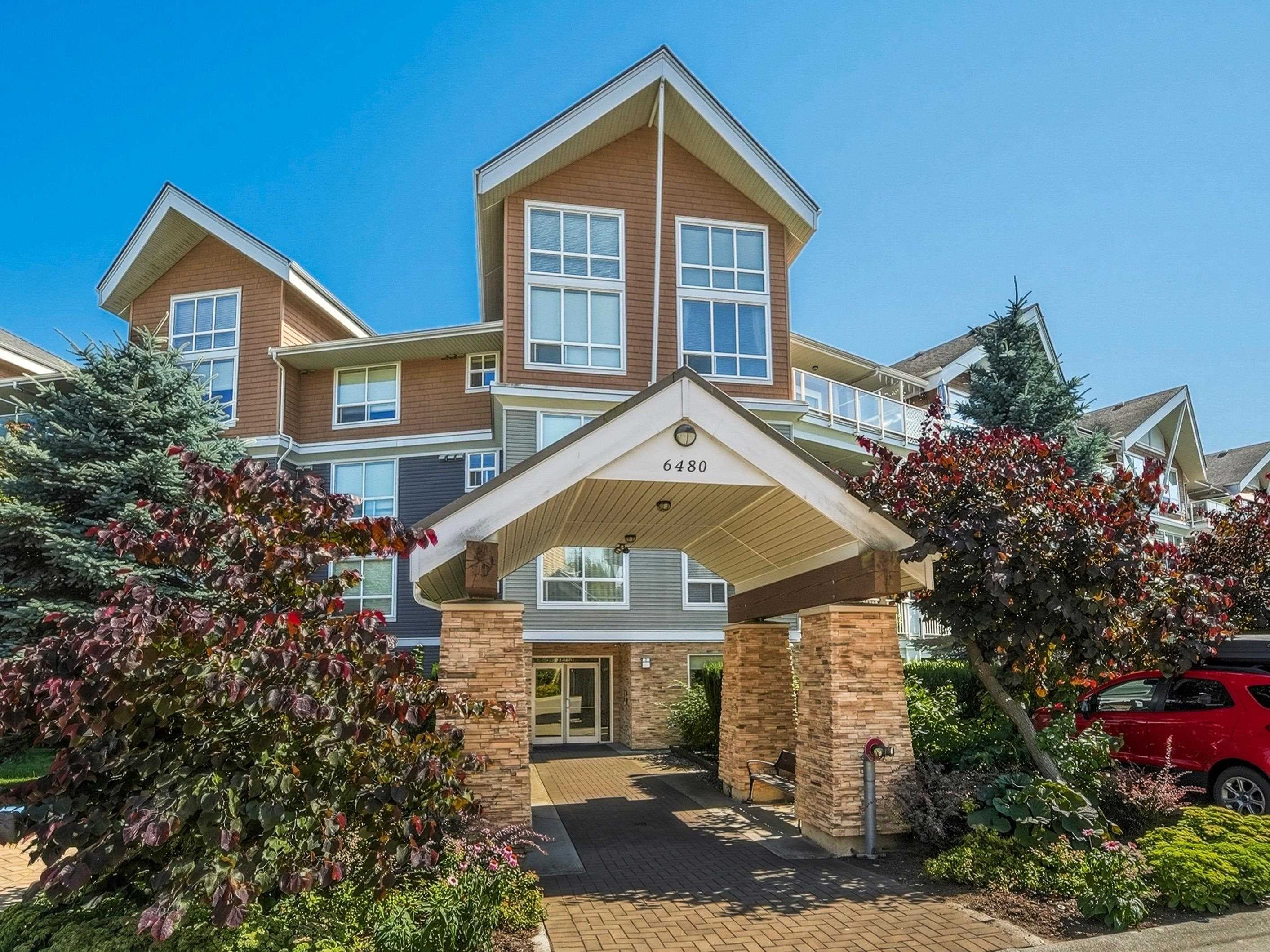 319 - 6480 194 Street, Surrey, V4N 6J9 — photo 1