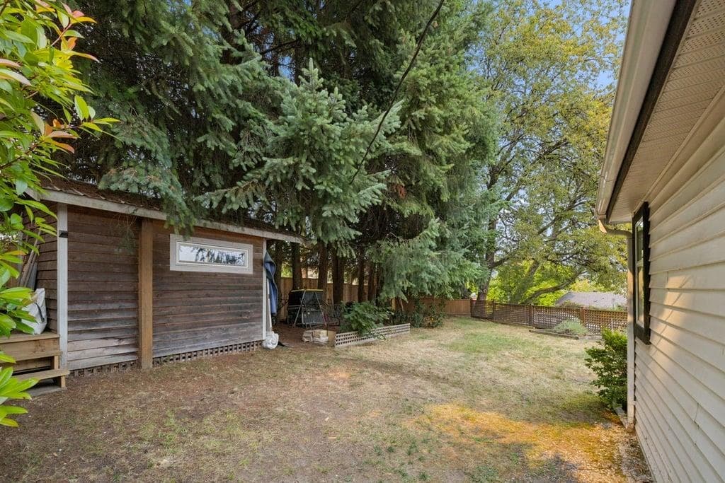 432 E Eighth Avenue, Vancouver, V3L 4L1 — photo 5