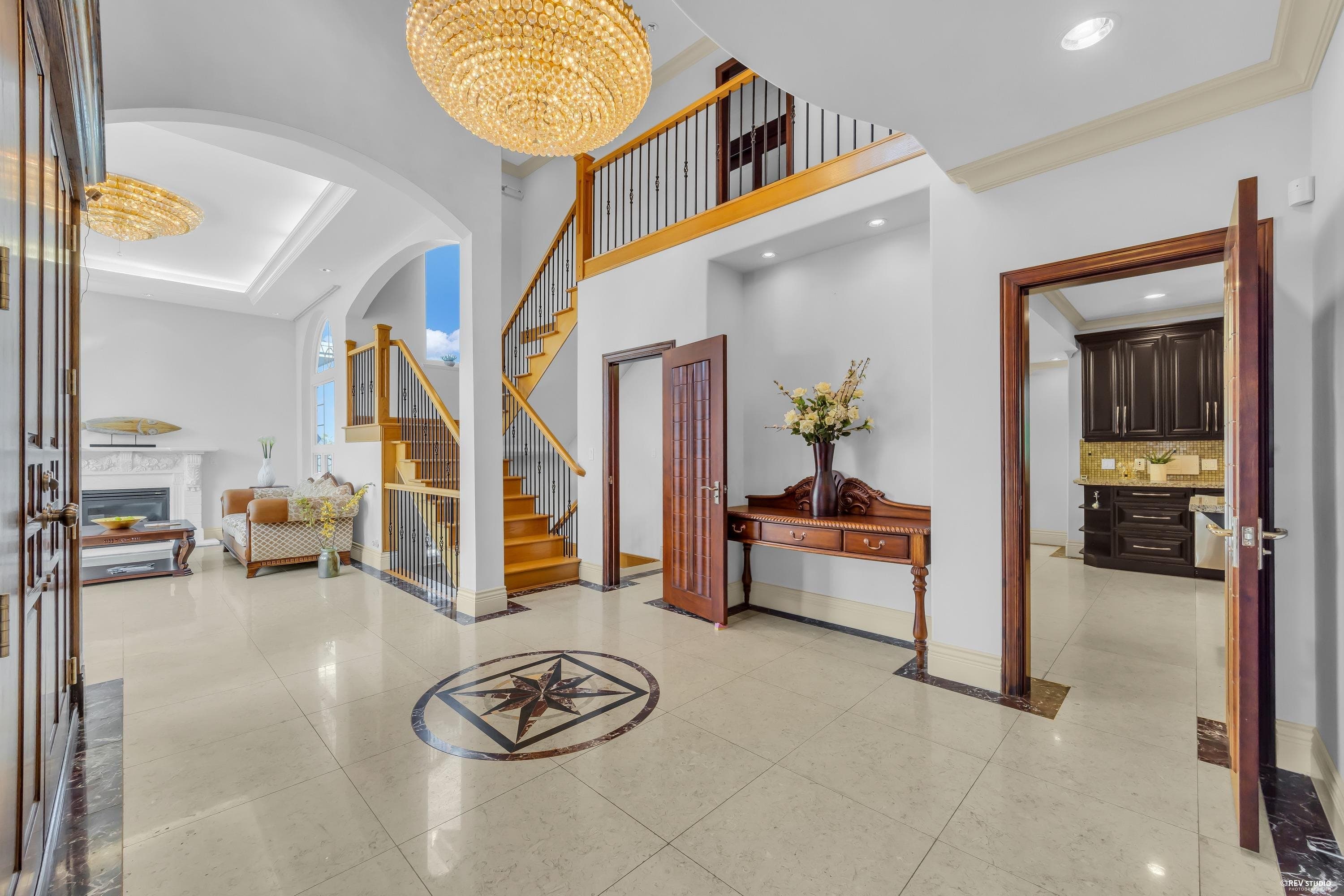 7353 Union Street, Burnaby, V5A 1J1 — photo 2