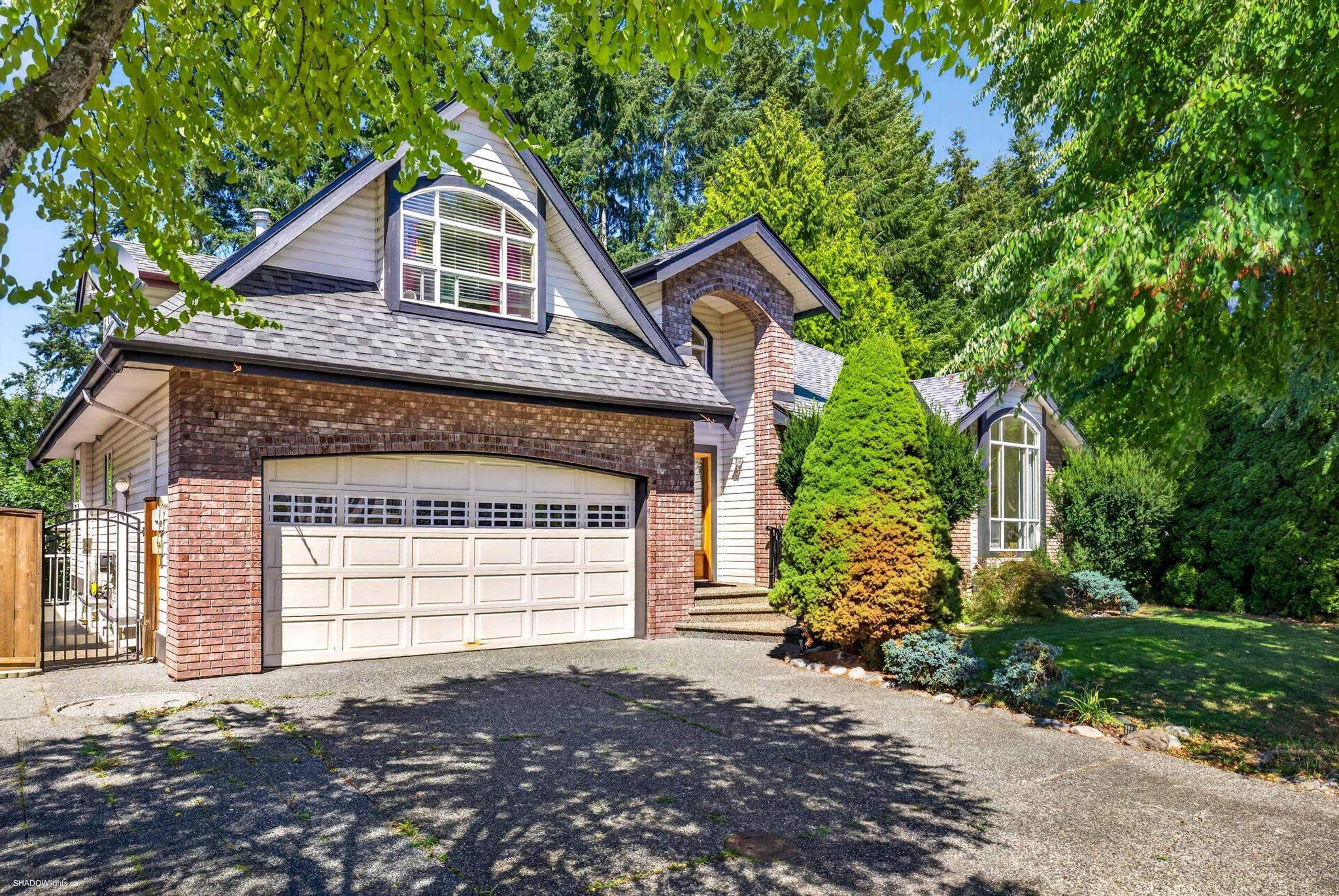23269 124a Avenue, Maple Ridge, V2X 1R6 — photo 1