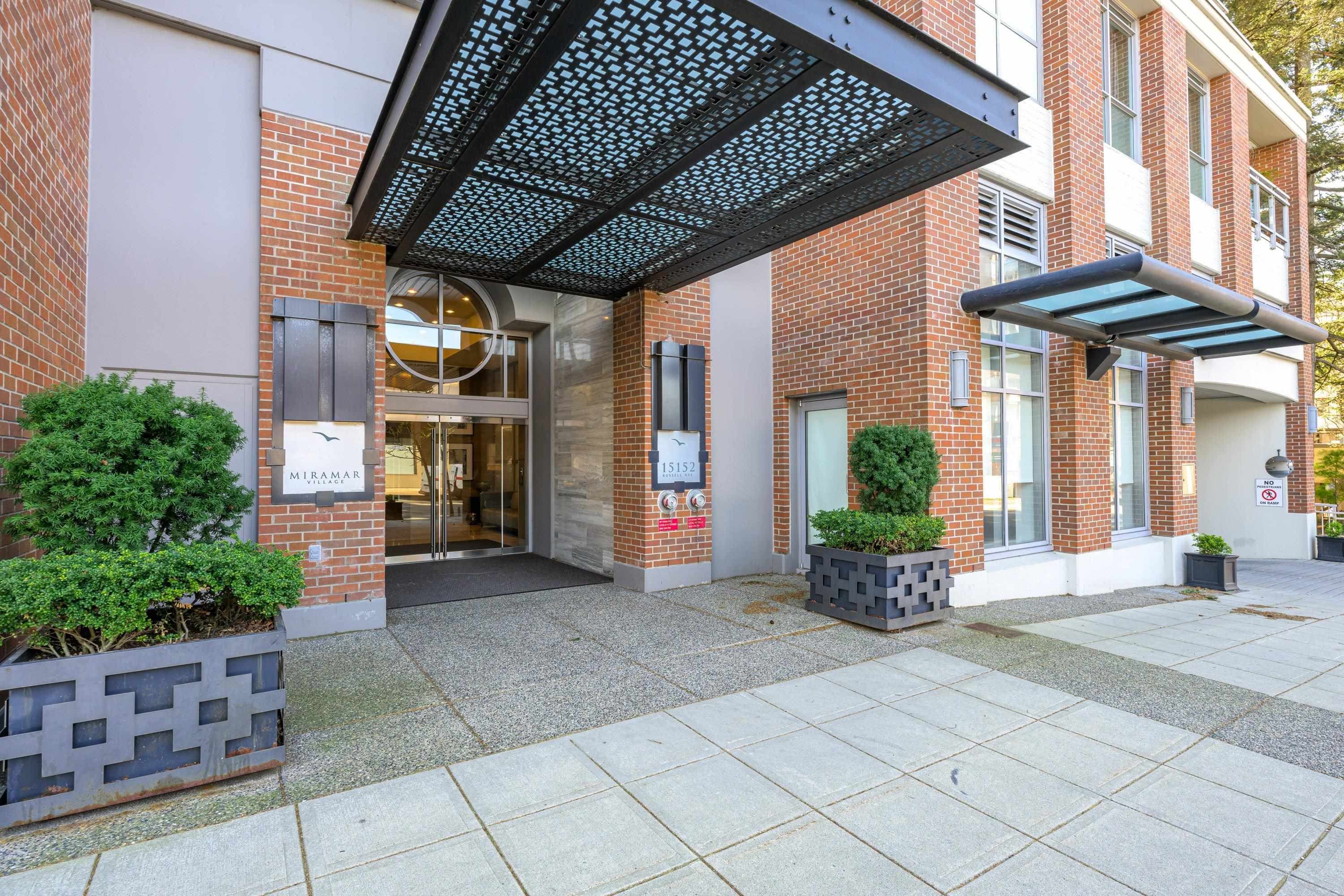 505 - 15152 Russell Avenue, White Rock, V4B 0A3 — photo 2