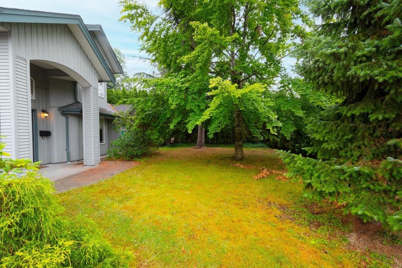 Upper - 8546 164 Street, Surrey, V4N 1E5 — photo 2