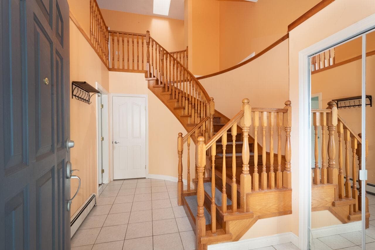Upper - 8546 164 Street, Surrey, V4N 1E5 — photo 3