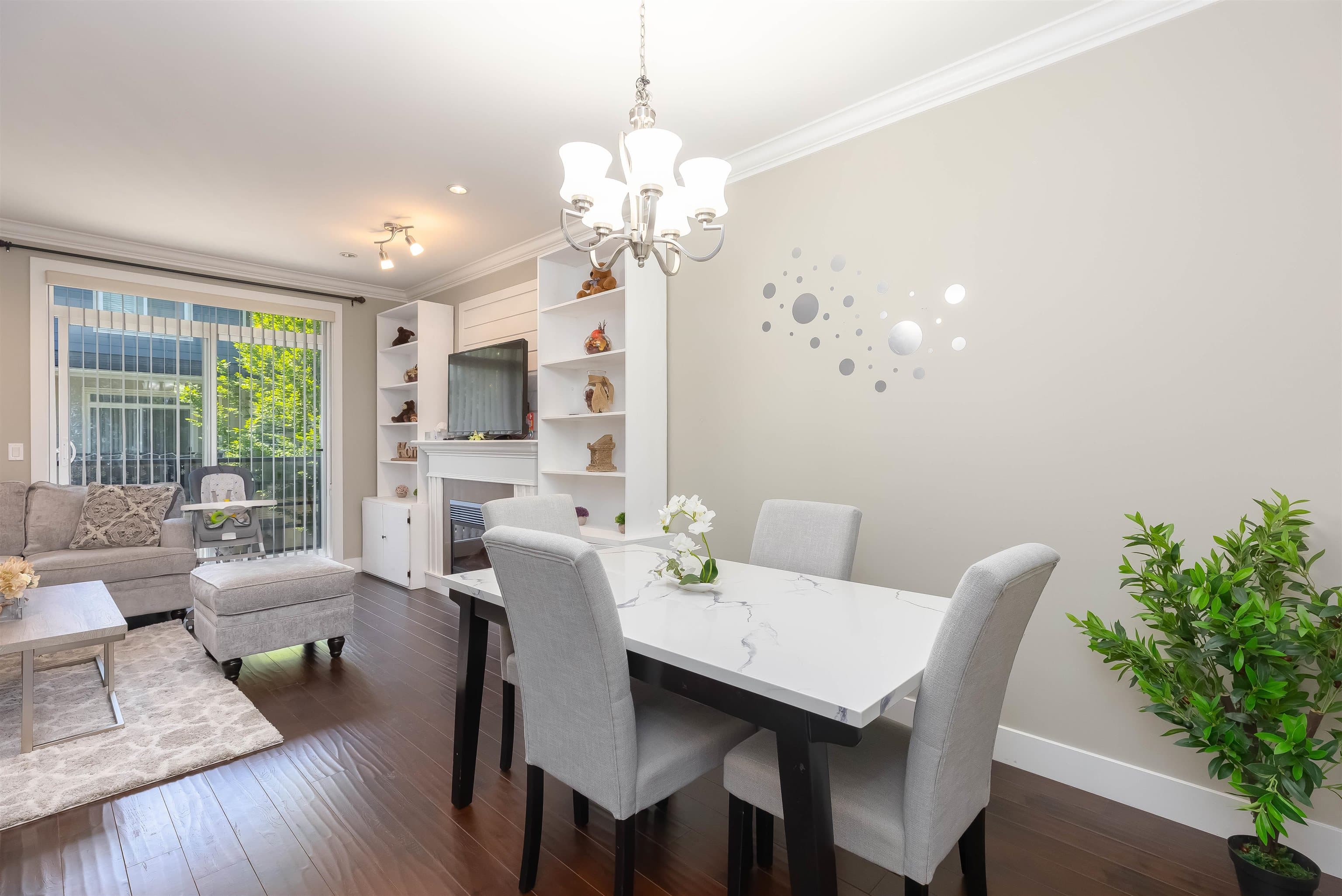 64 - 6383 140 Street, Surrey, V3W 0E9 — photo 5