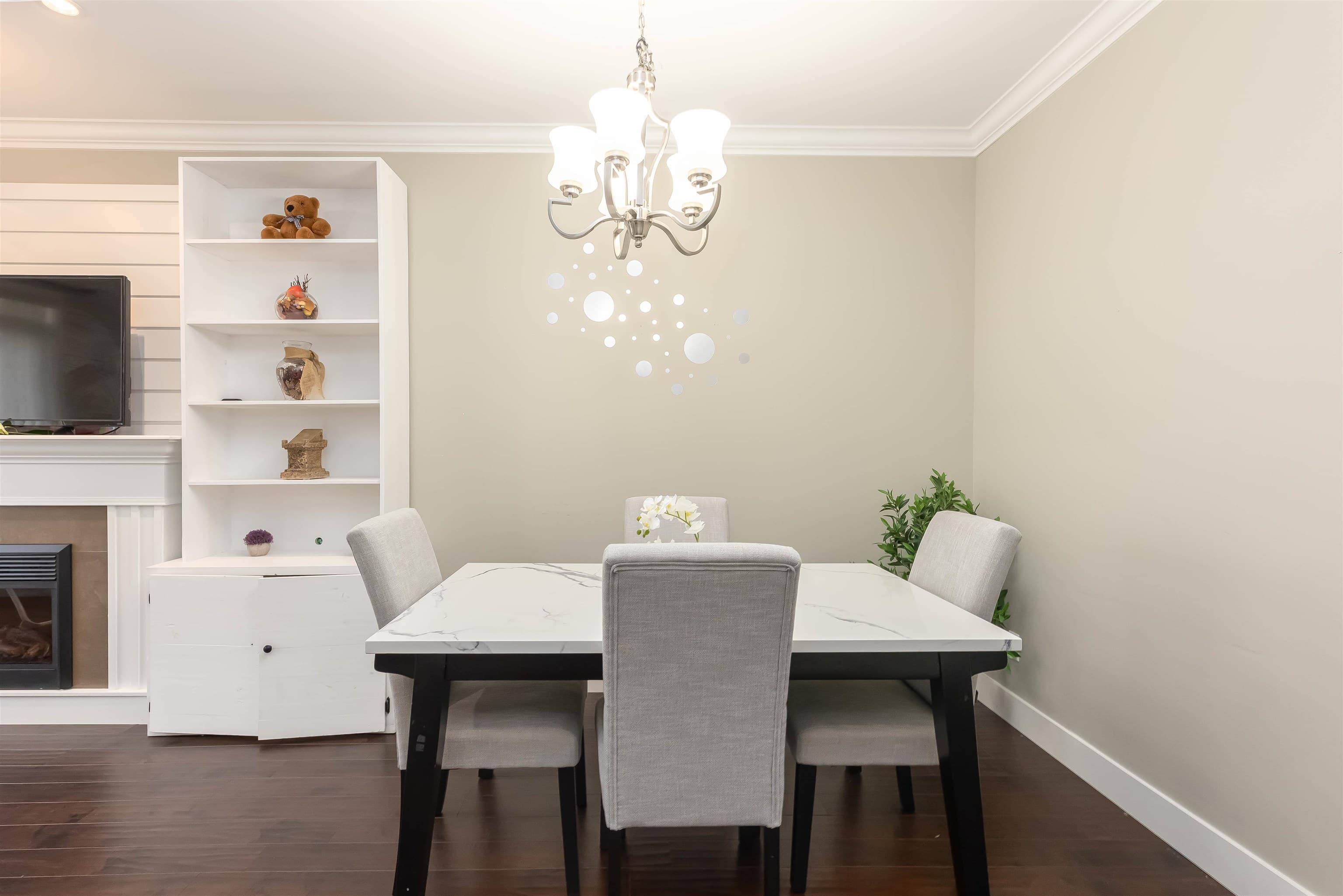 64 - 6383 140 Street, Surrey, V3W 0E9 — photo 4