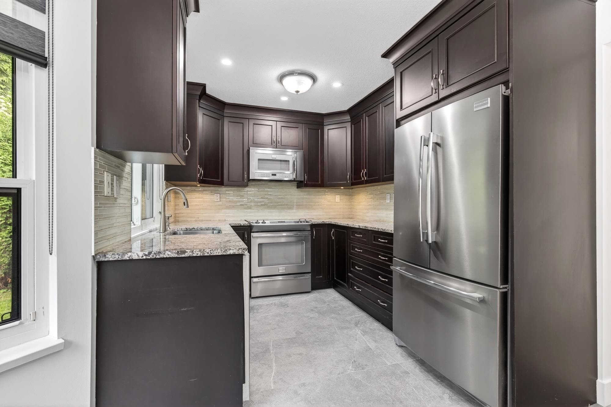 2359 Harper Drive, Abbotsford, V3G 2B2 — photo 4