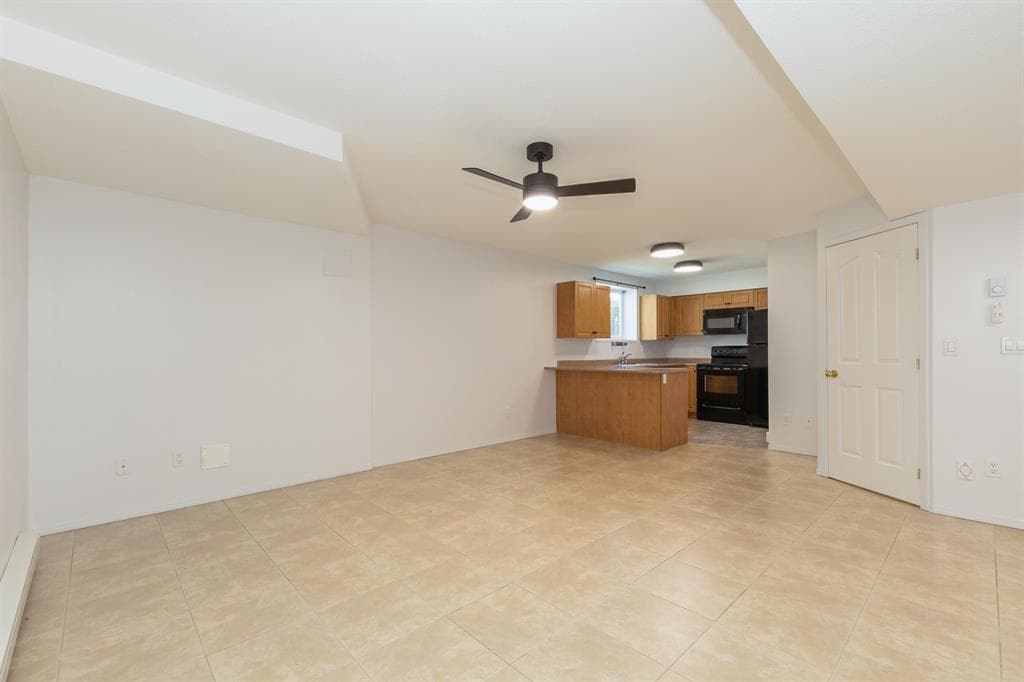Lower - 1378 Kenney Street, Coquitlam, V3E 2R1 — photo 4