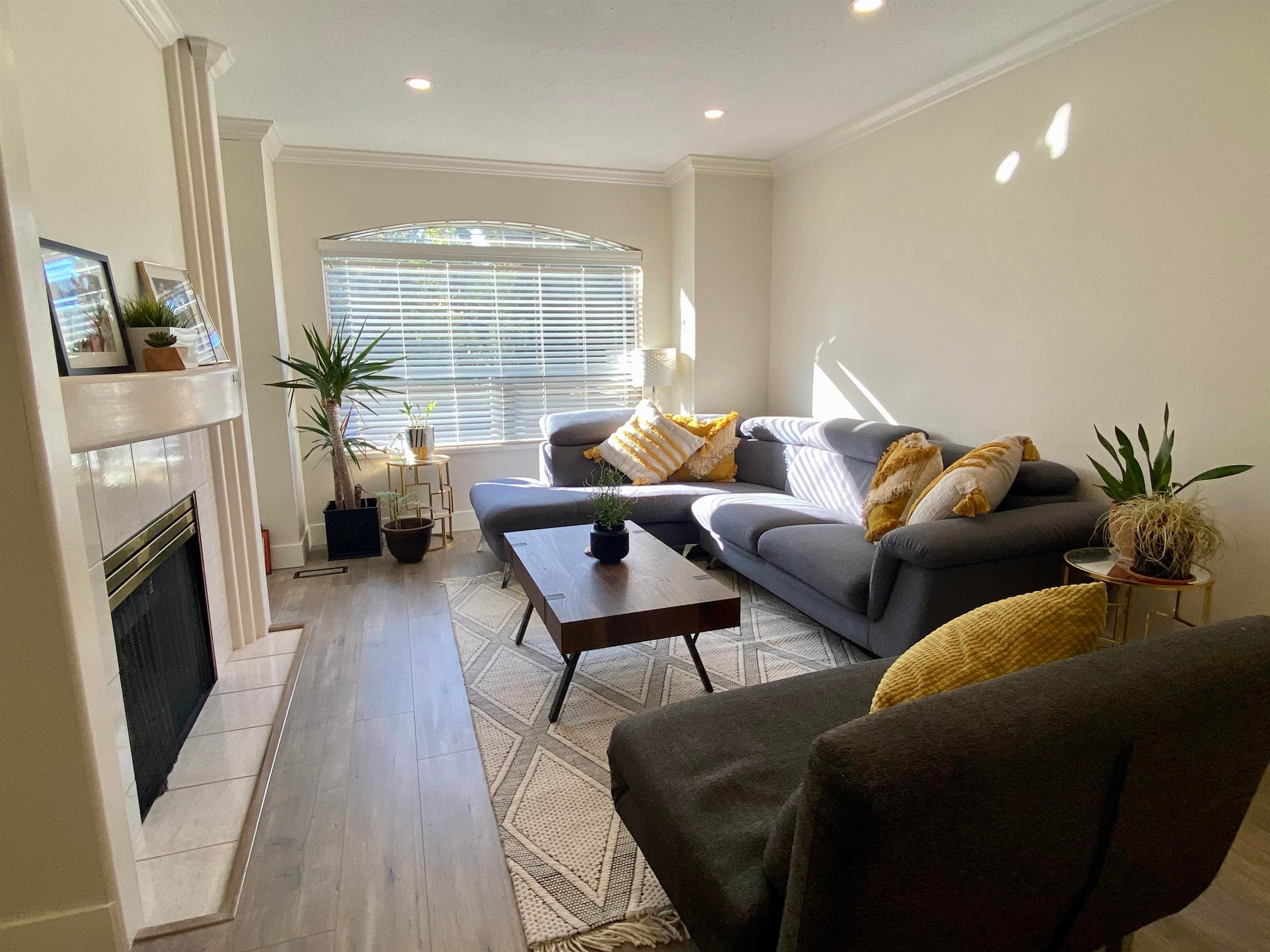 17 - 7140 132 Street, Surrey, V3W 1H1 — photo 1