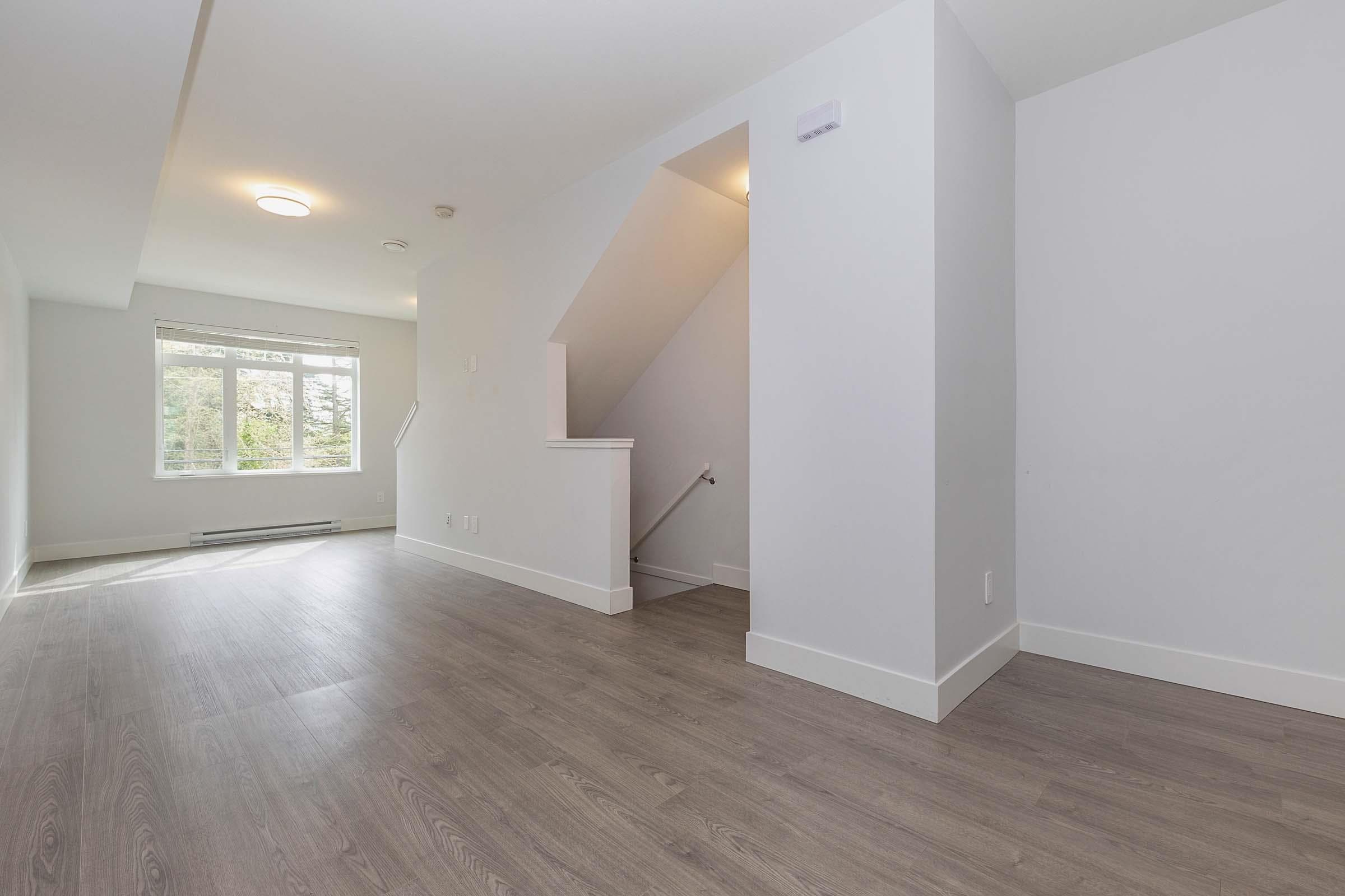31 - 2070 Oak Meadows Drive, Surrey, V3Z 1J1 — photo 3